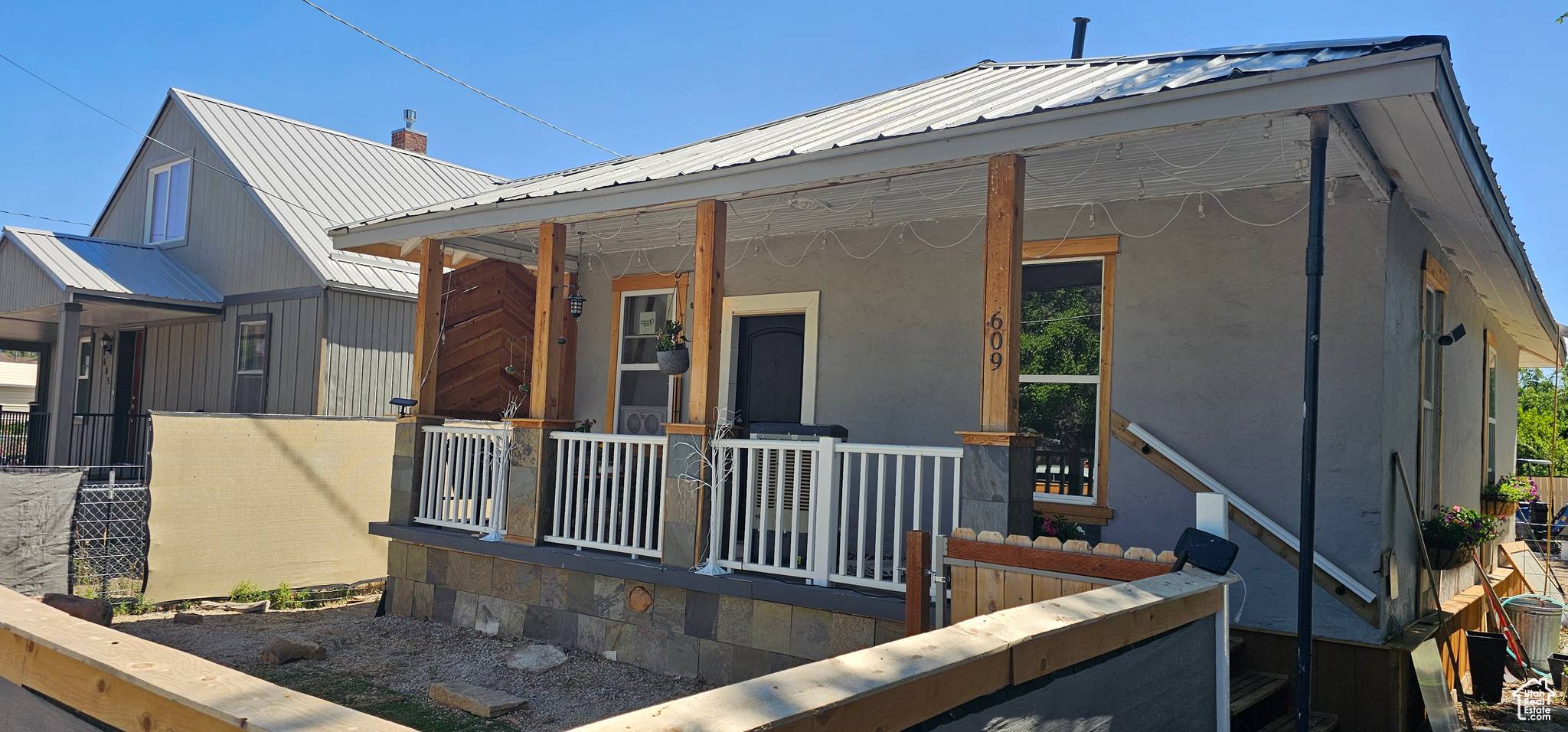 Price, UT 84501,609 S 400 E