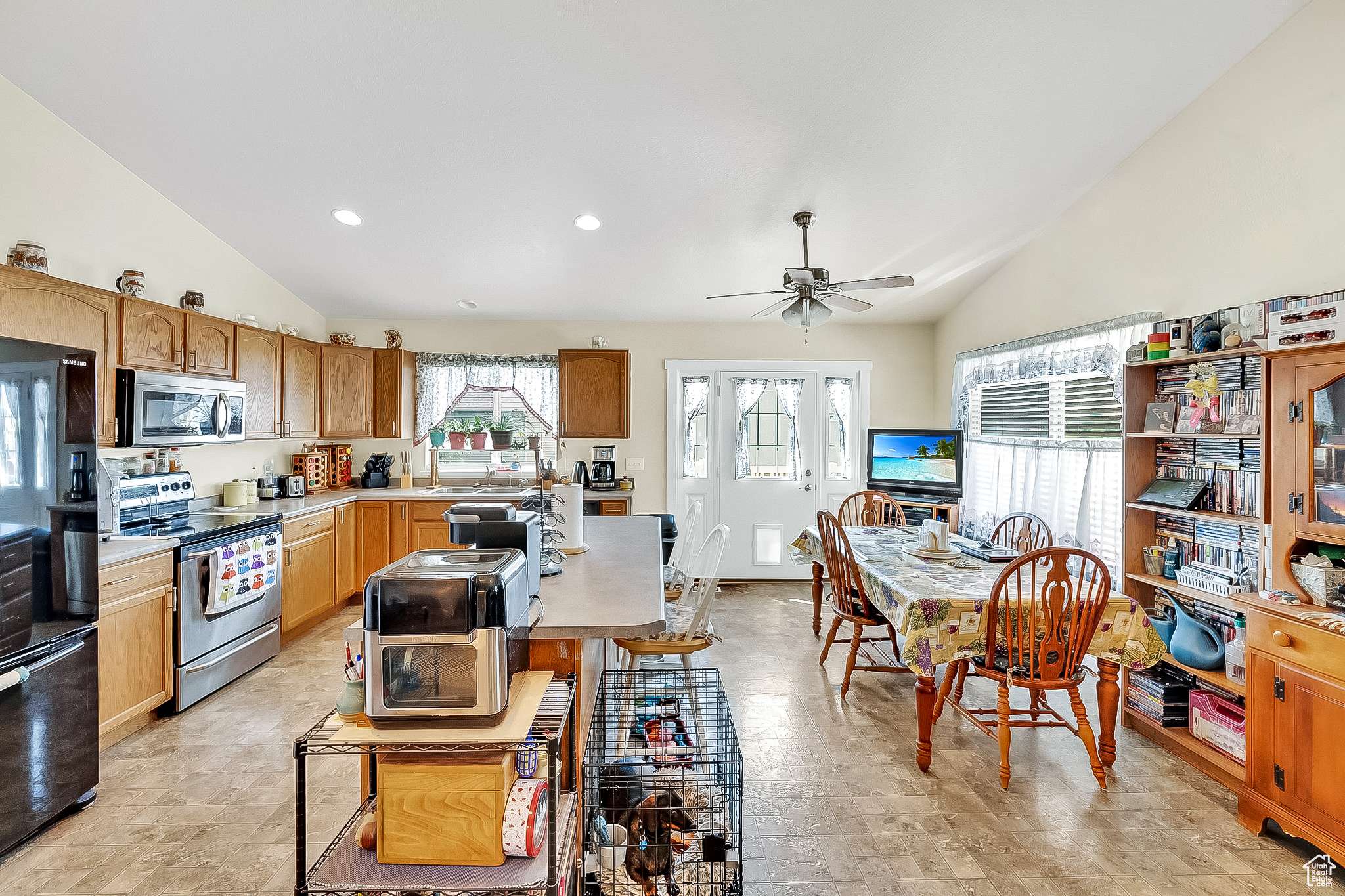 North Salt Lake, UT 84054,1047 W ASCOT DR N