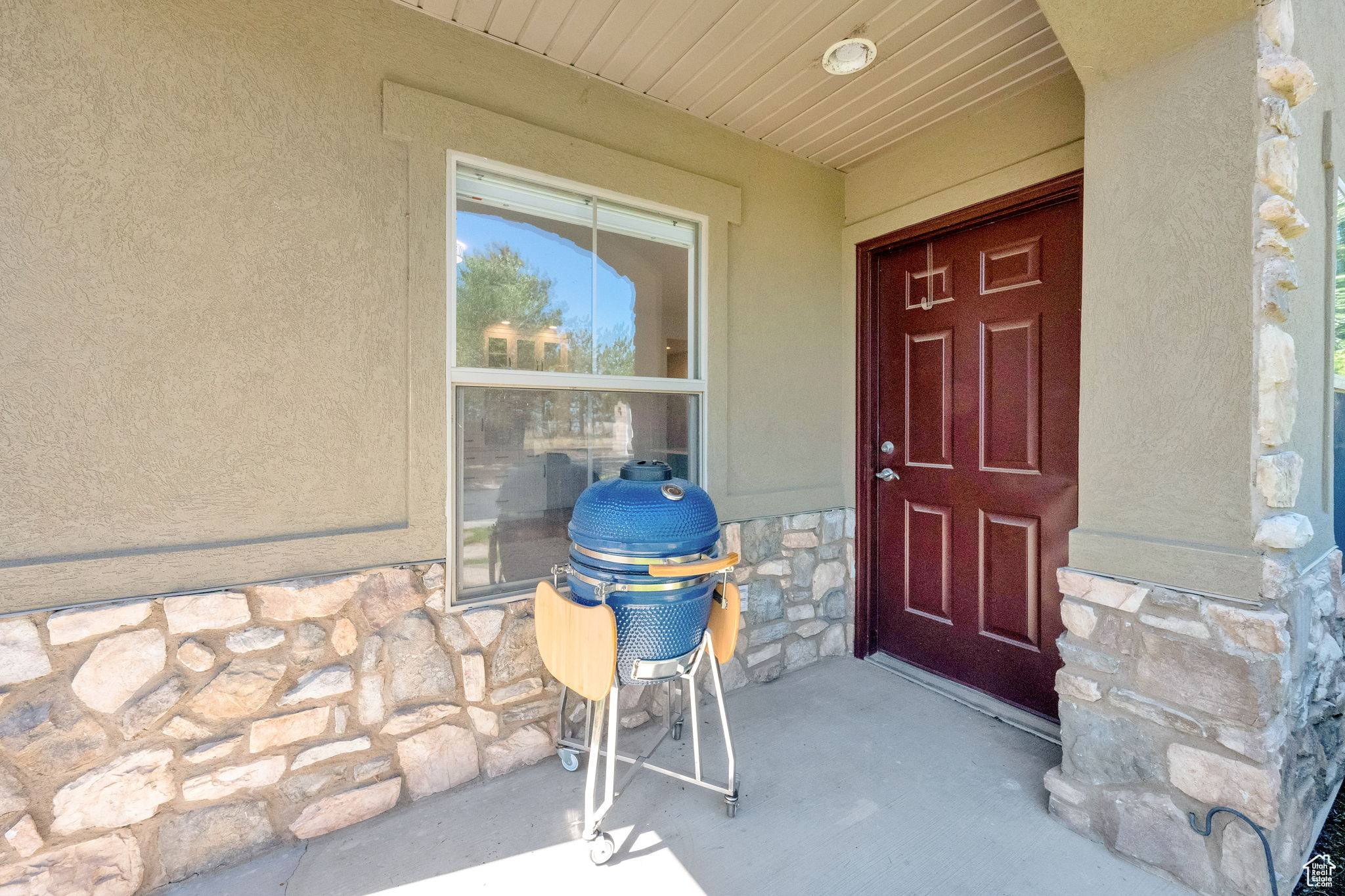 Midvale, UT 84047,960 E 6740 S