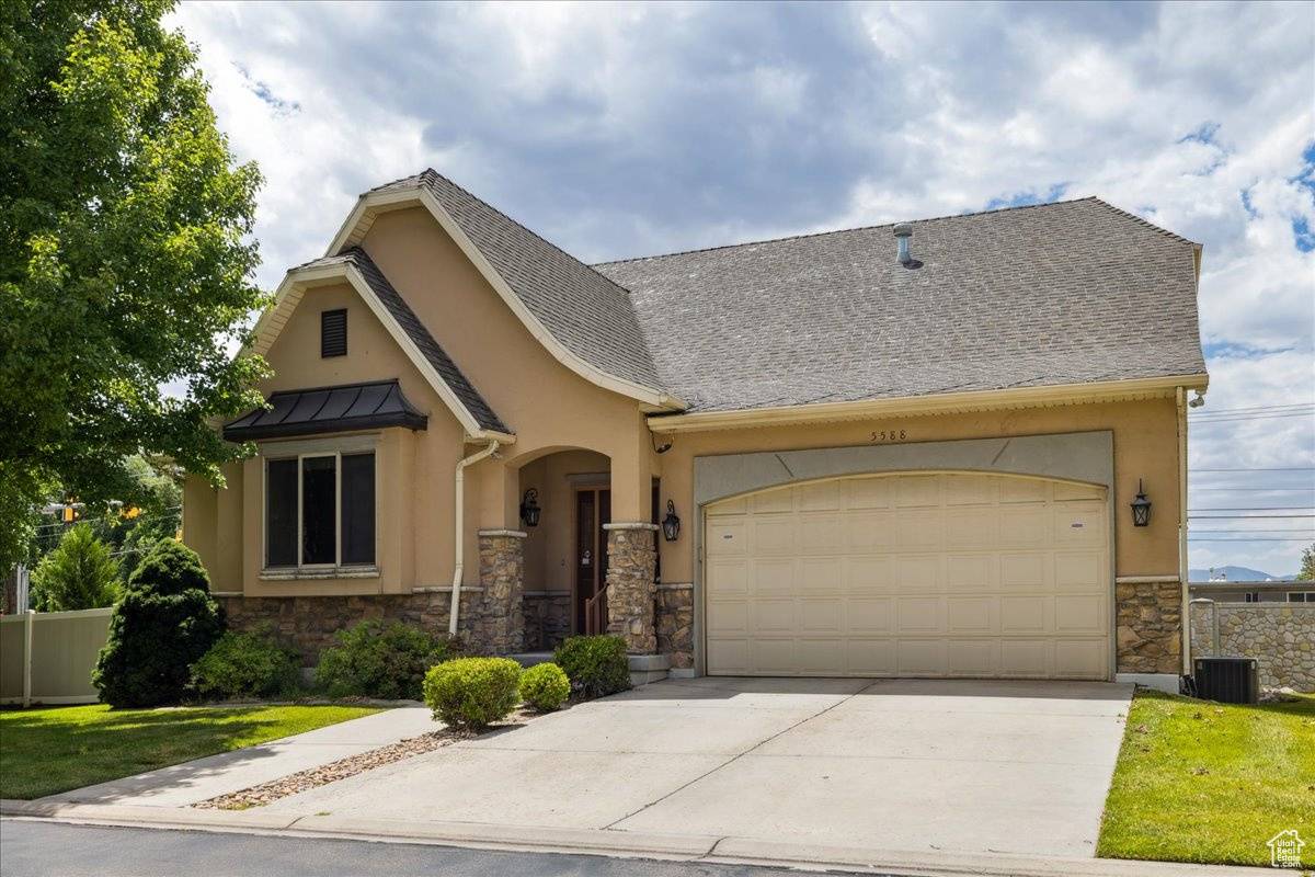 Salt Lake City, UT 84117,5588 S FARM HILL DR
