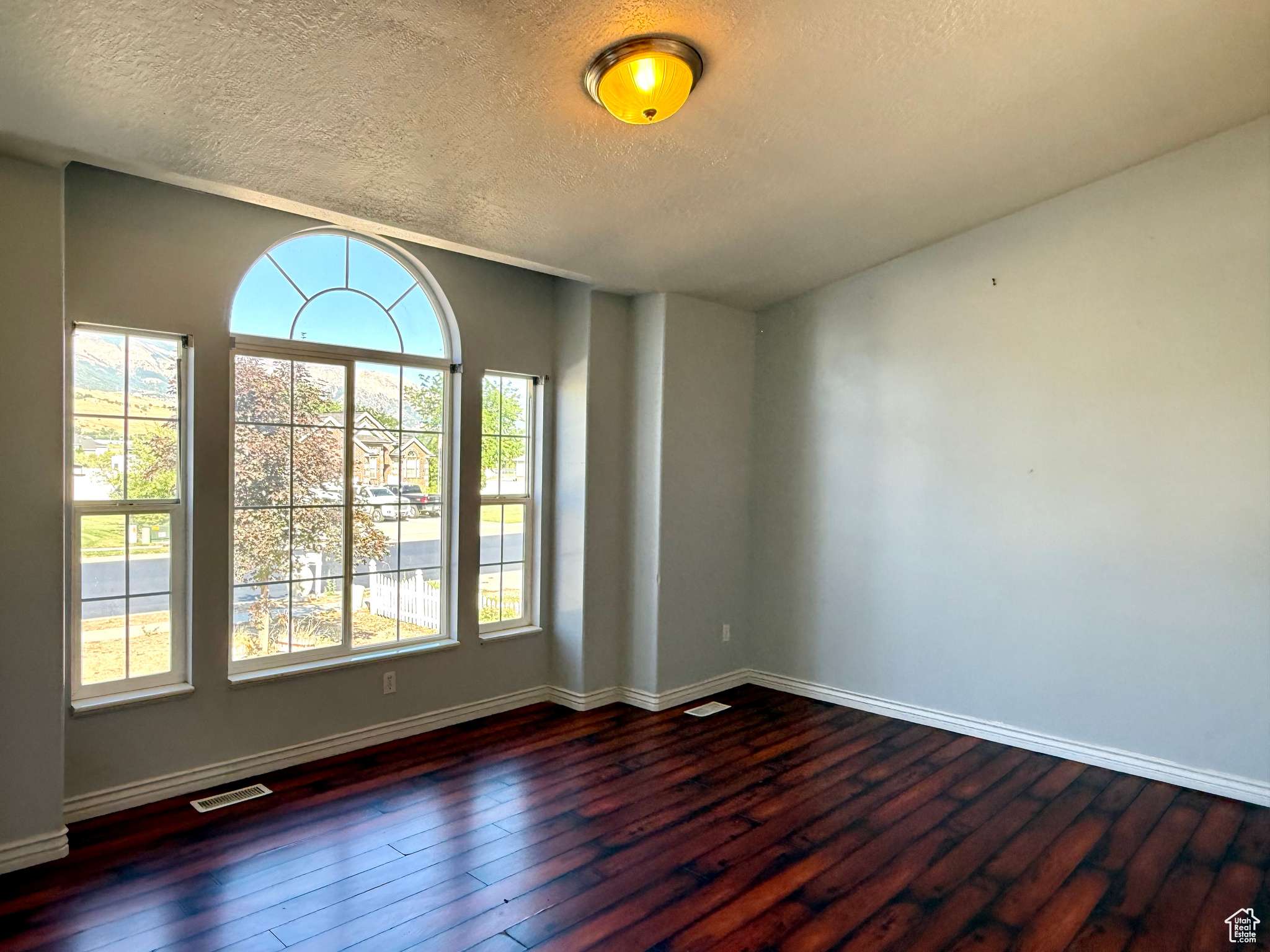 Farr West, UT 84404,2573 W REMUDA DR