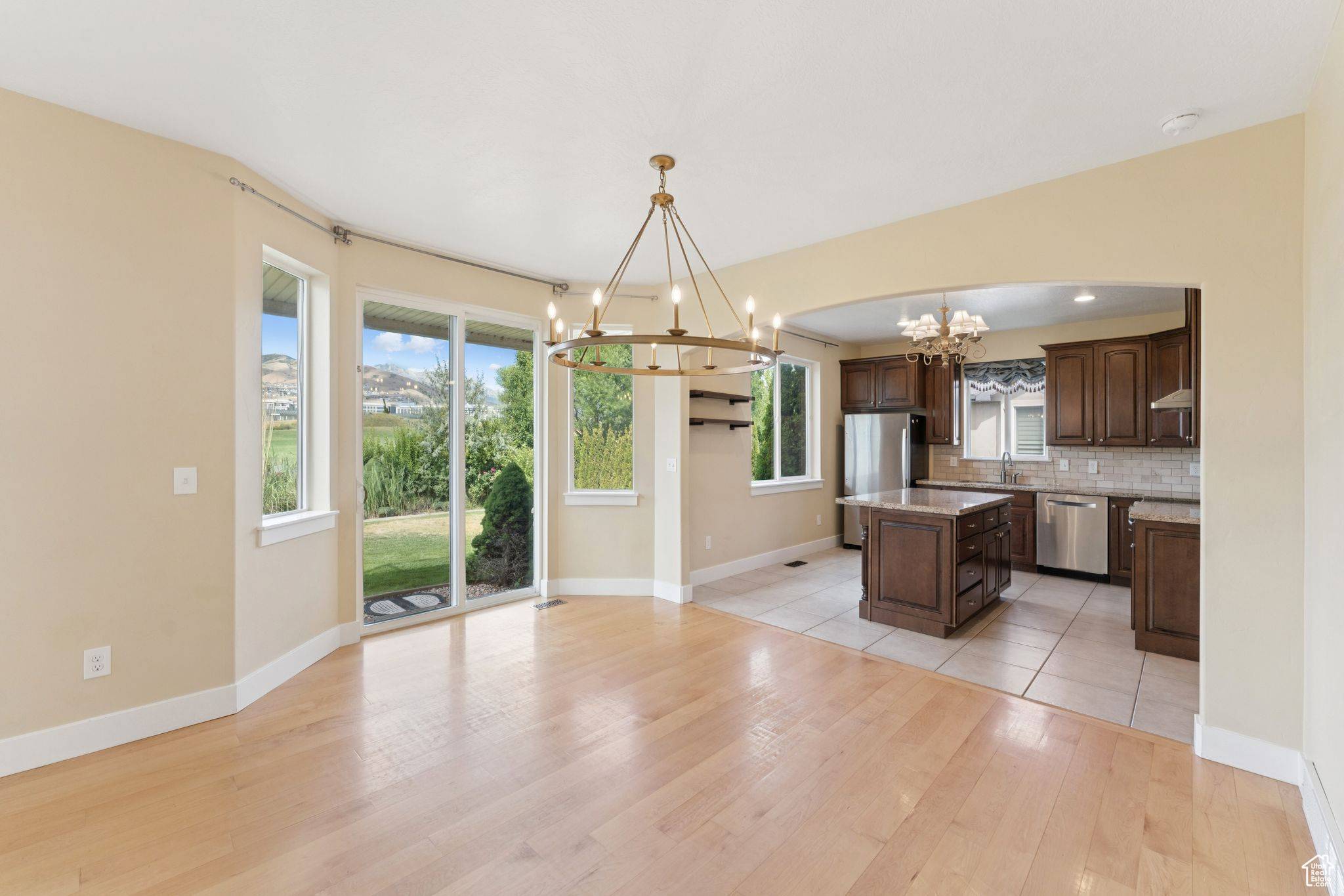 Lehi, UT 84043,2886 N DESERT FOREST LN