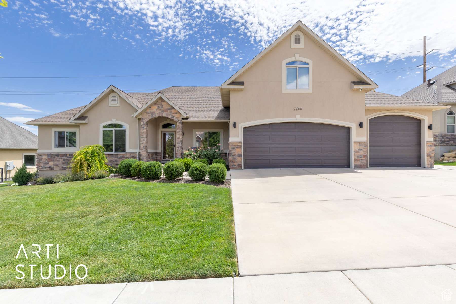 Saratoga Springs, UT 84045,2244 S HUNTER DR