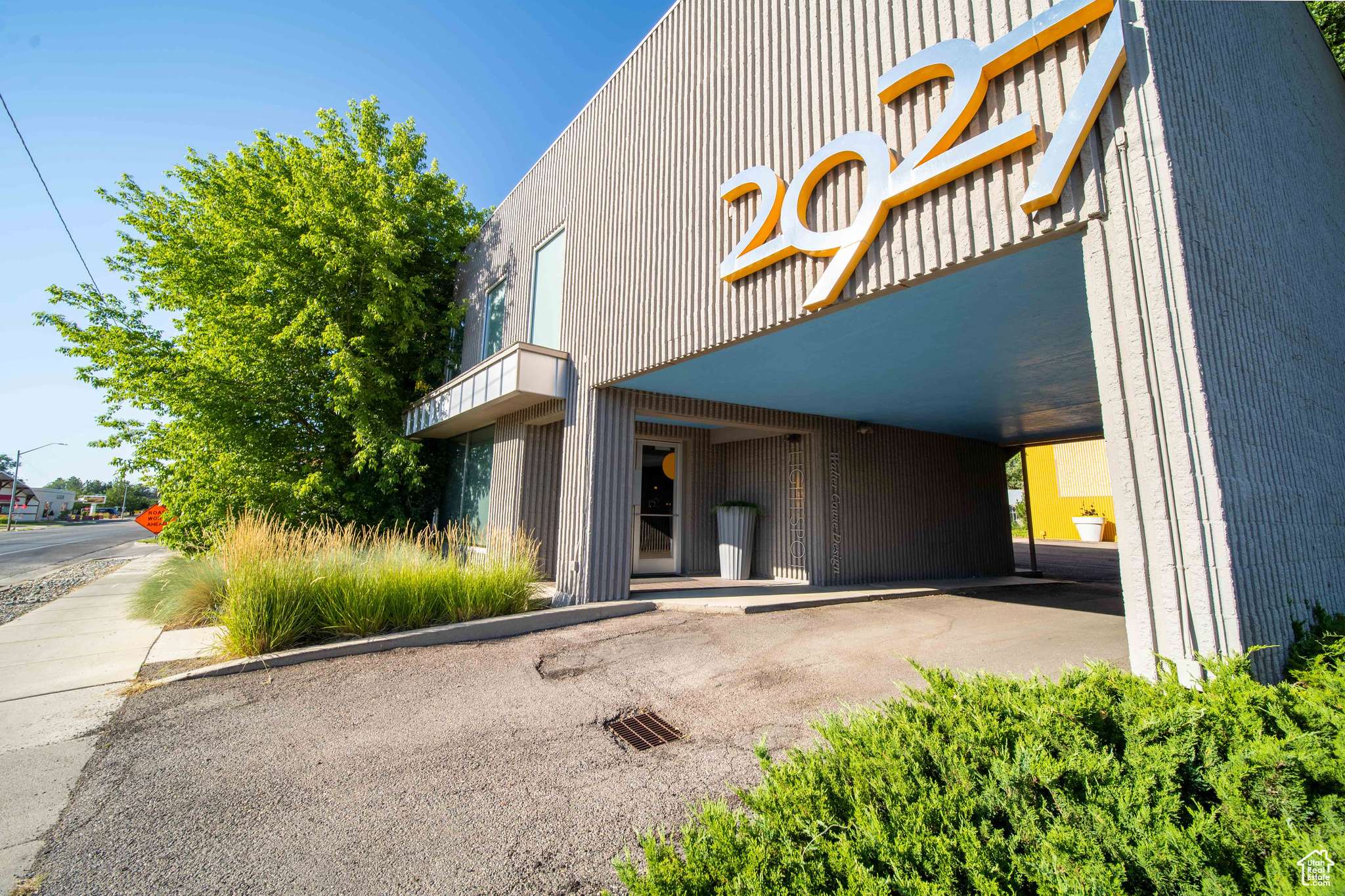 Salt Lake City, UT 84106,2927 S HIGHLAND DR