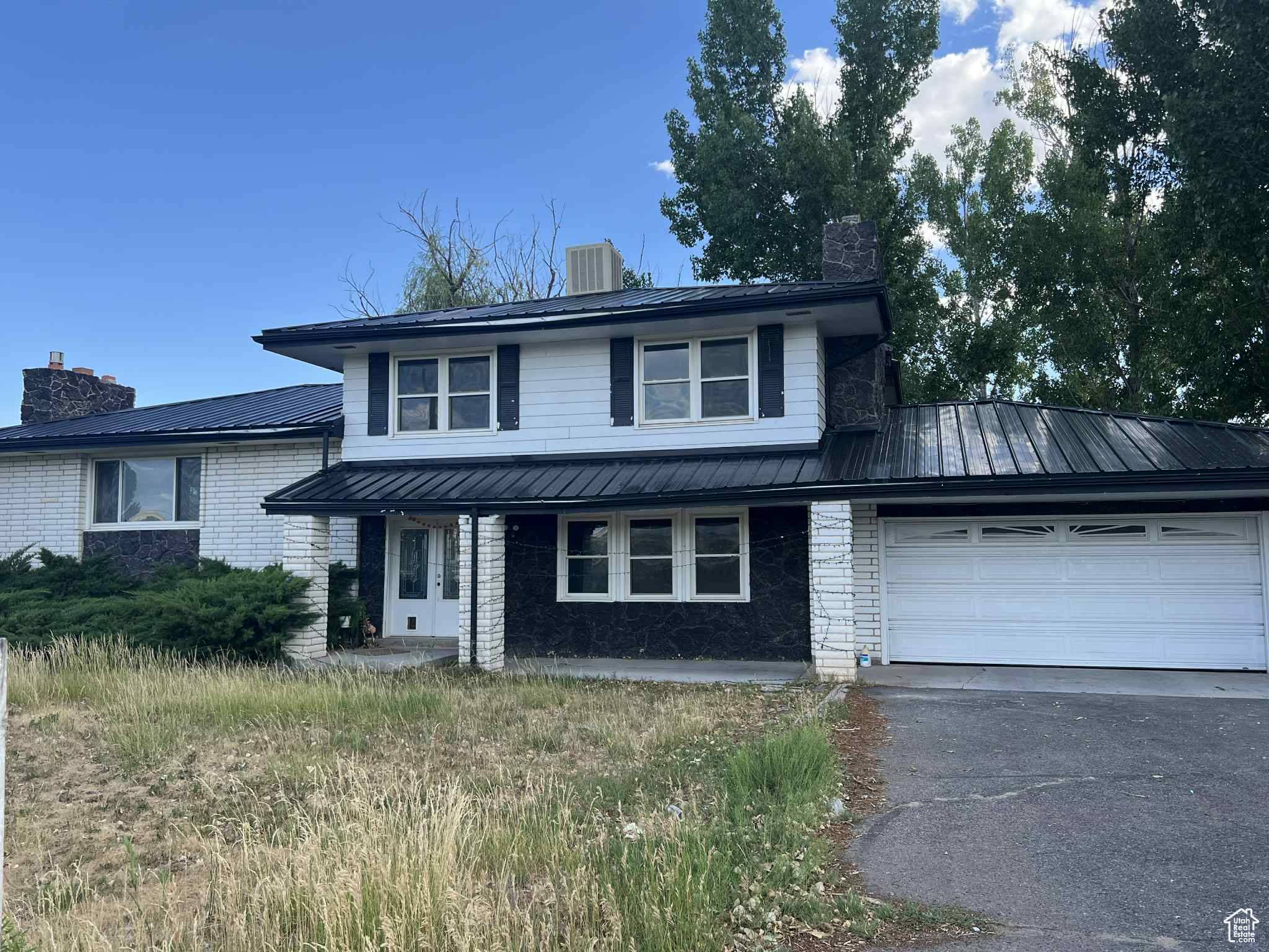 Vernal, UT 84078,736 E 1500 N