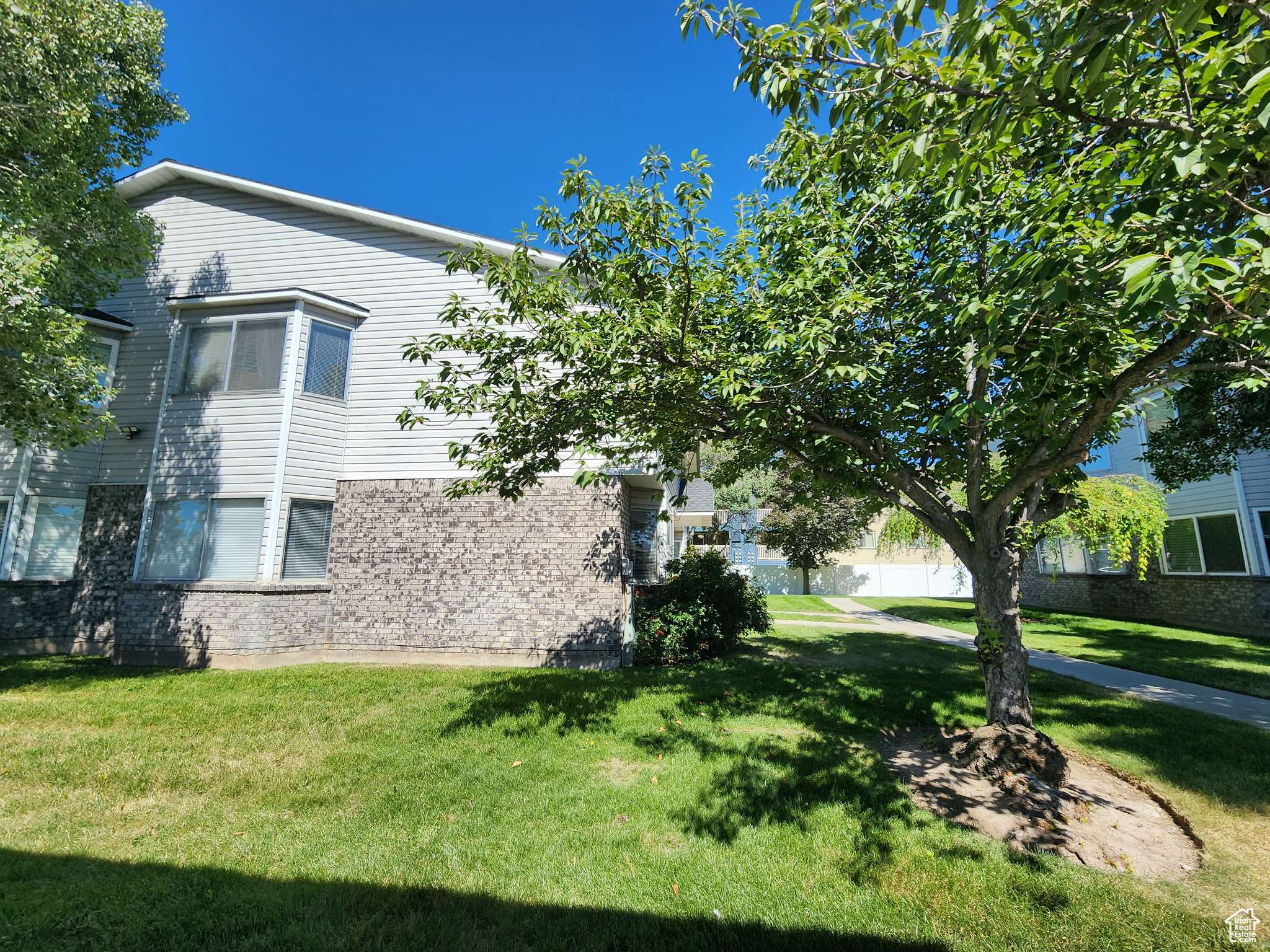 West Valley City, UT 84120,3907 W ROCKWOOD WAY WAY S #B