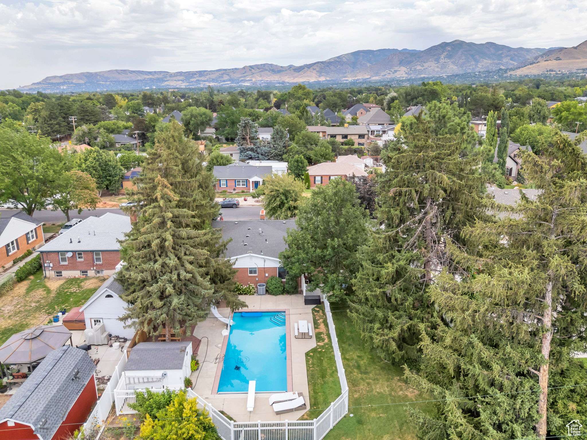 Millcreek, UT 84109,2036 E LAMBOURNE AVE