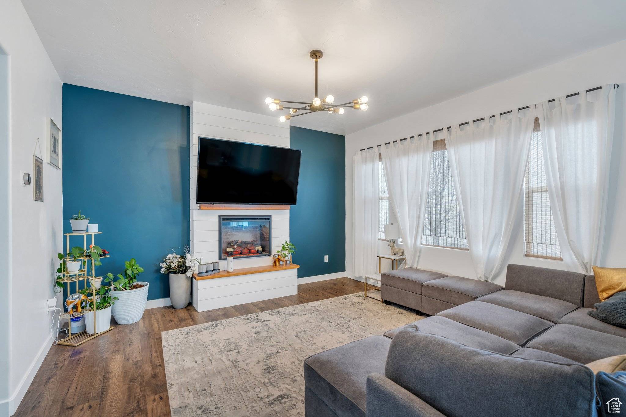 Saratoga Springs, UT 84045,437 S BURR OAK LN W