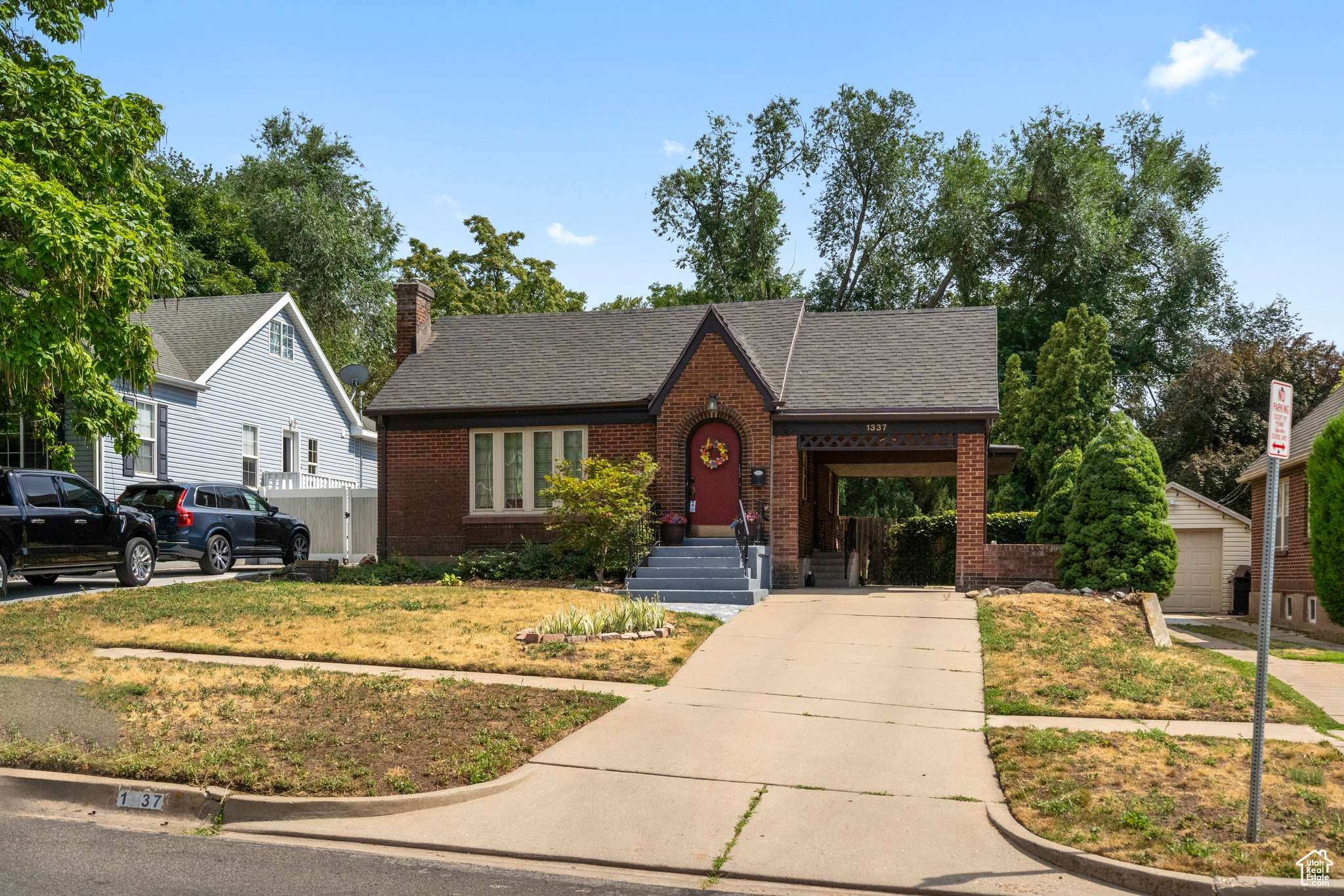 Ogden, UT 84403,1337 MARILYN DR
