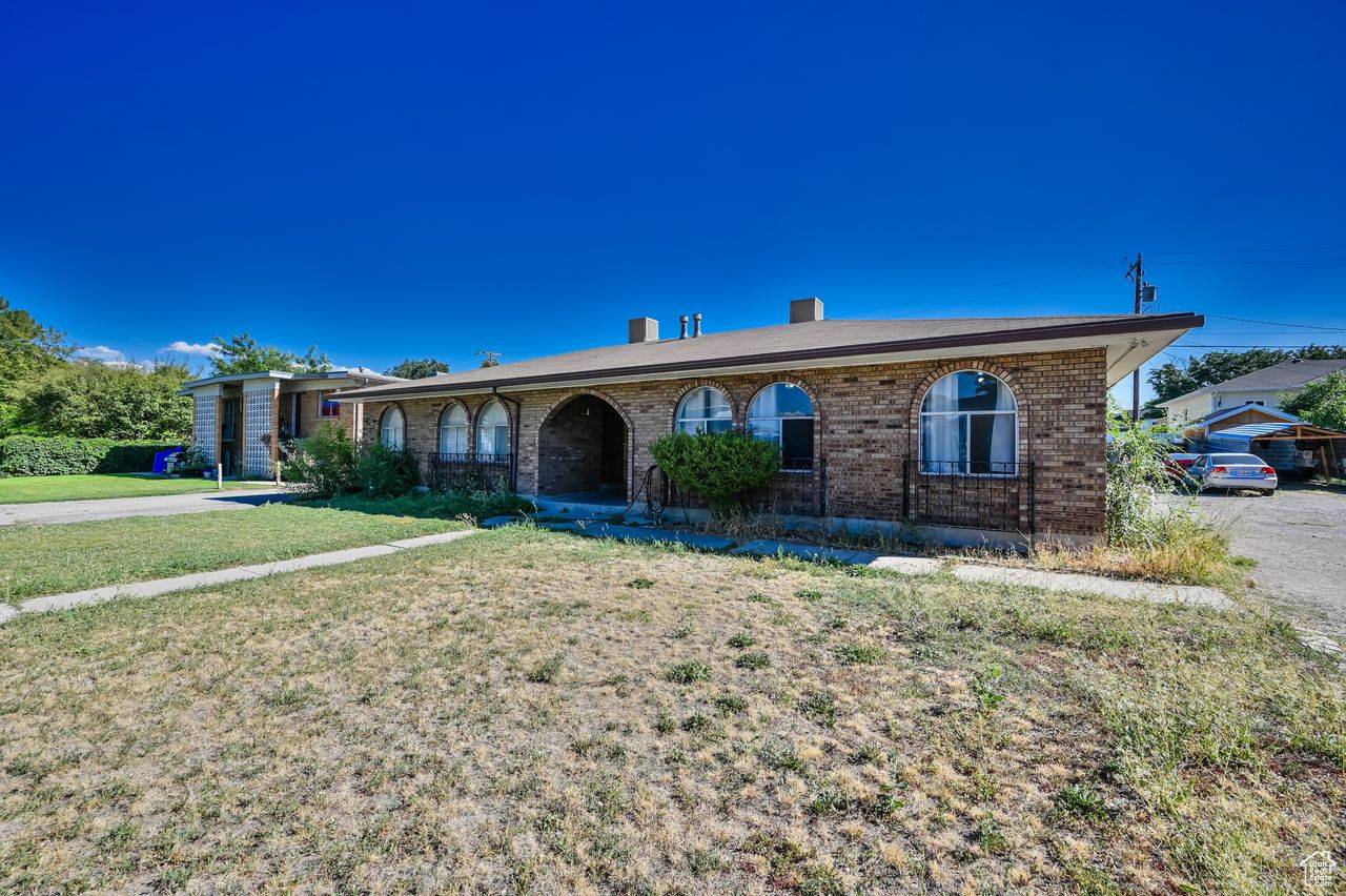West Valley City, UT 84120,5255 W 3830 S