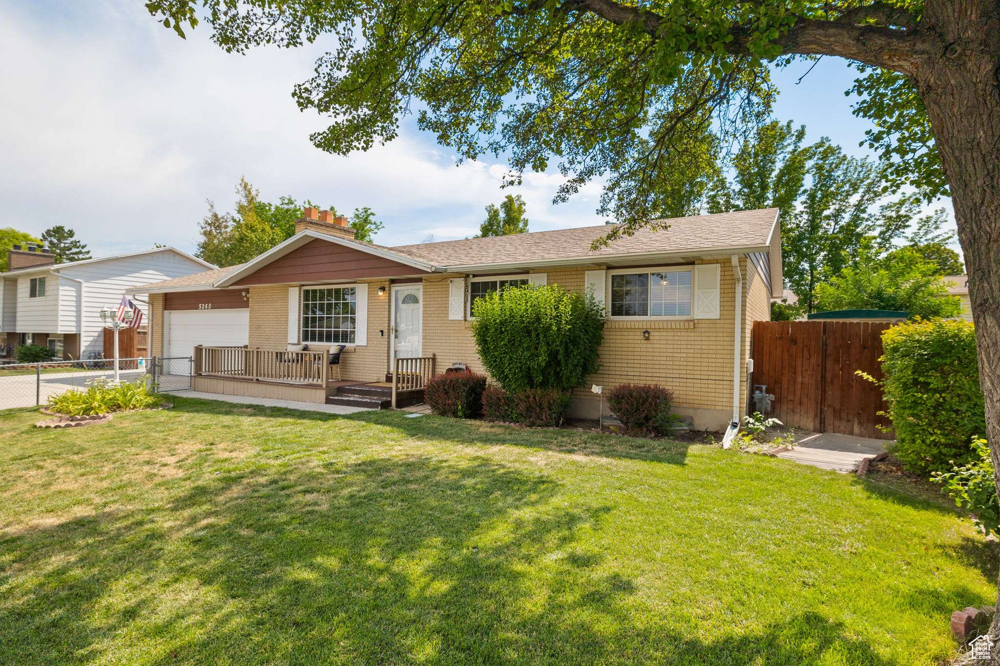 Taylorsville, UT 84129,5260 KINGSWOODS DR