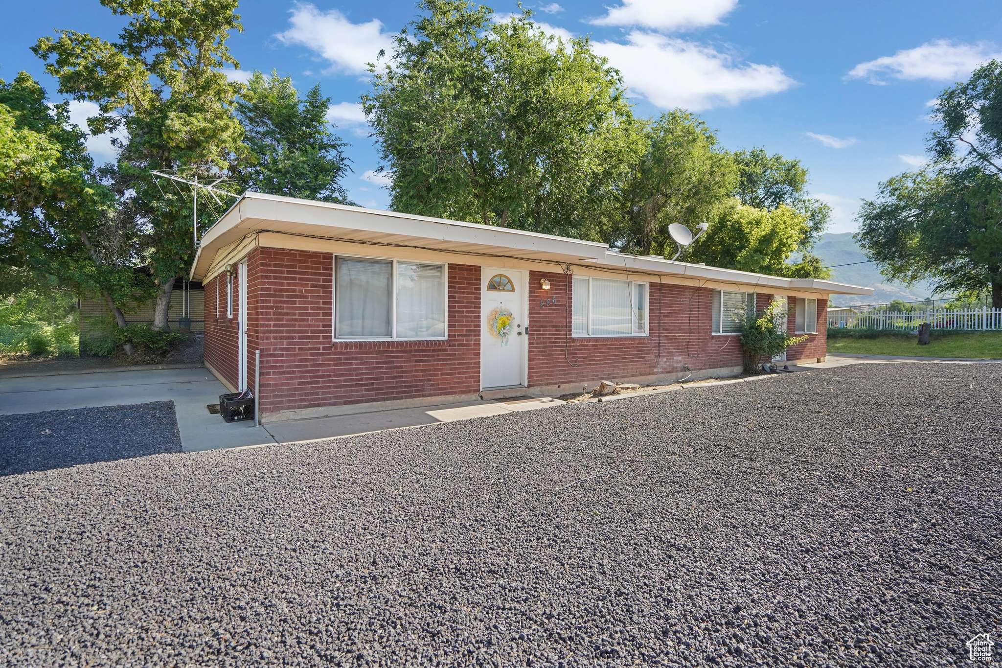 Washington Terrace, UT 84405,296 W 5200 S
