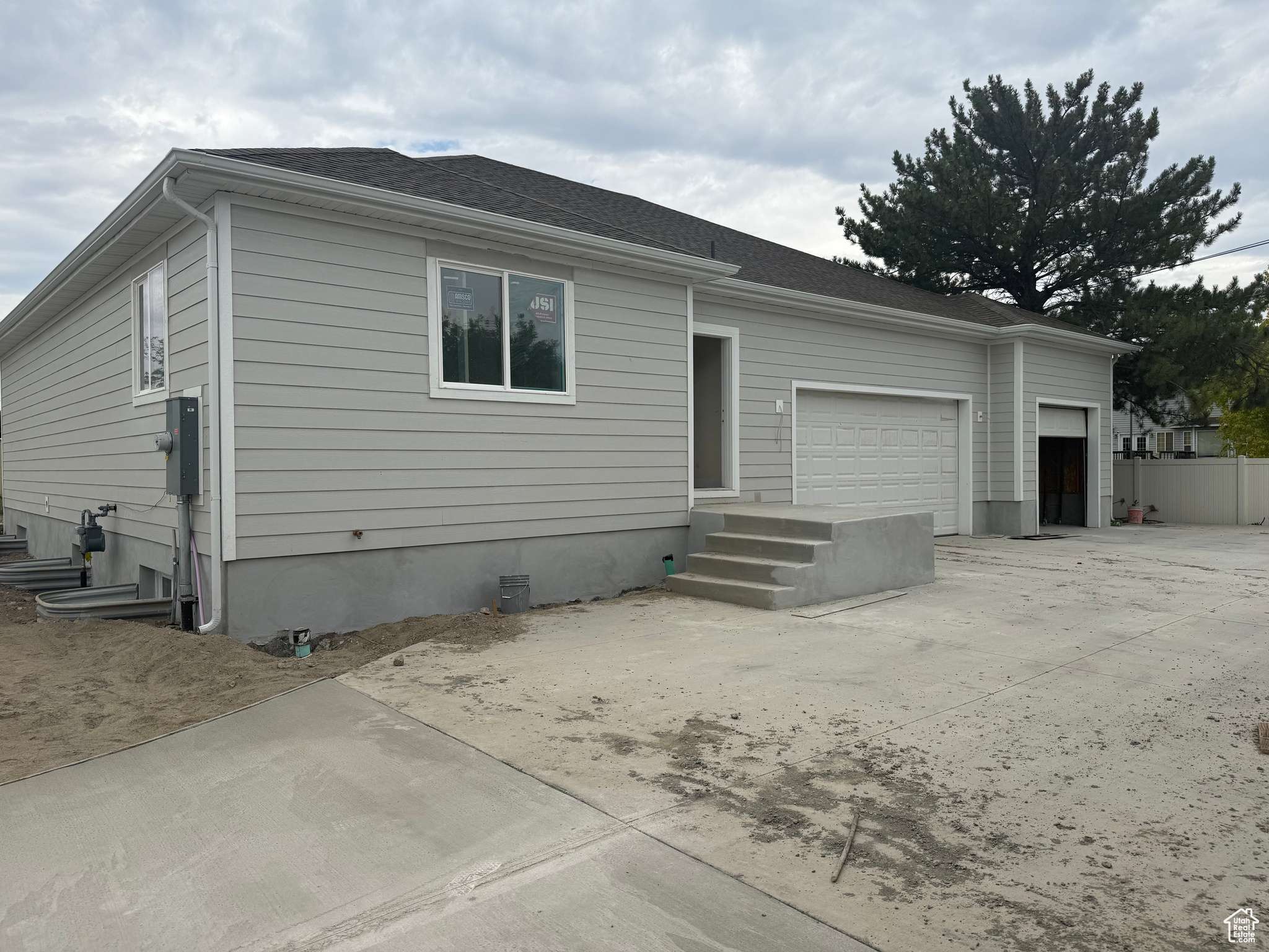 Lehi, UT 84043,299 E 200 S