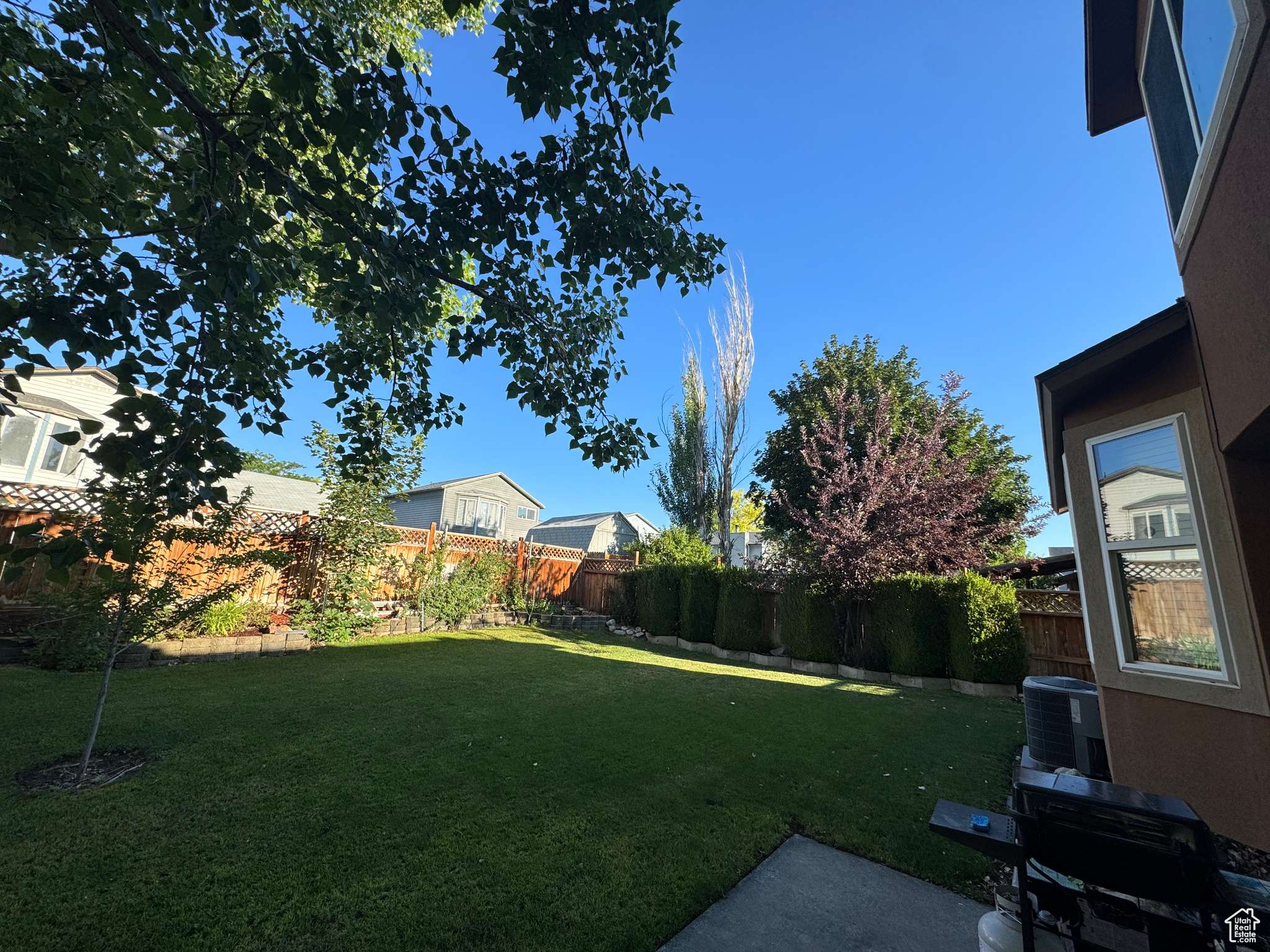 Salt Lake City, UT 84118,6022 S PARK WOOD DR W