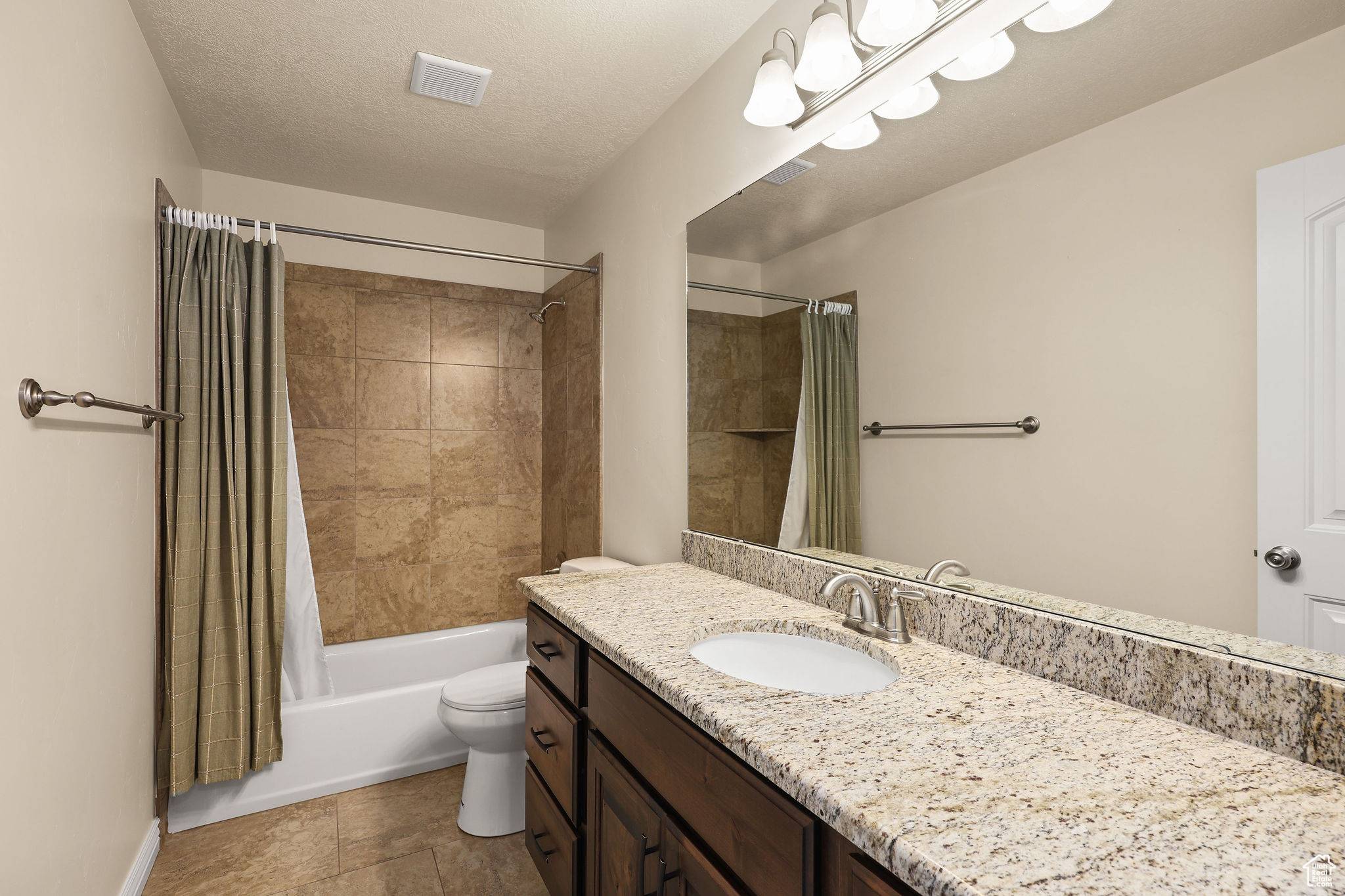 Syracuse, UT 84075,1932 S 2150 W