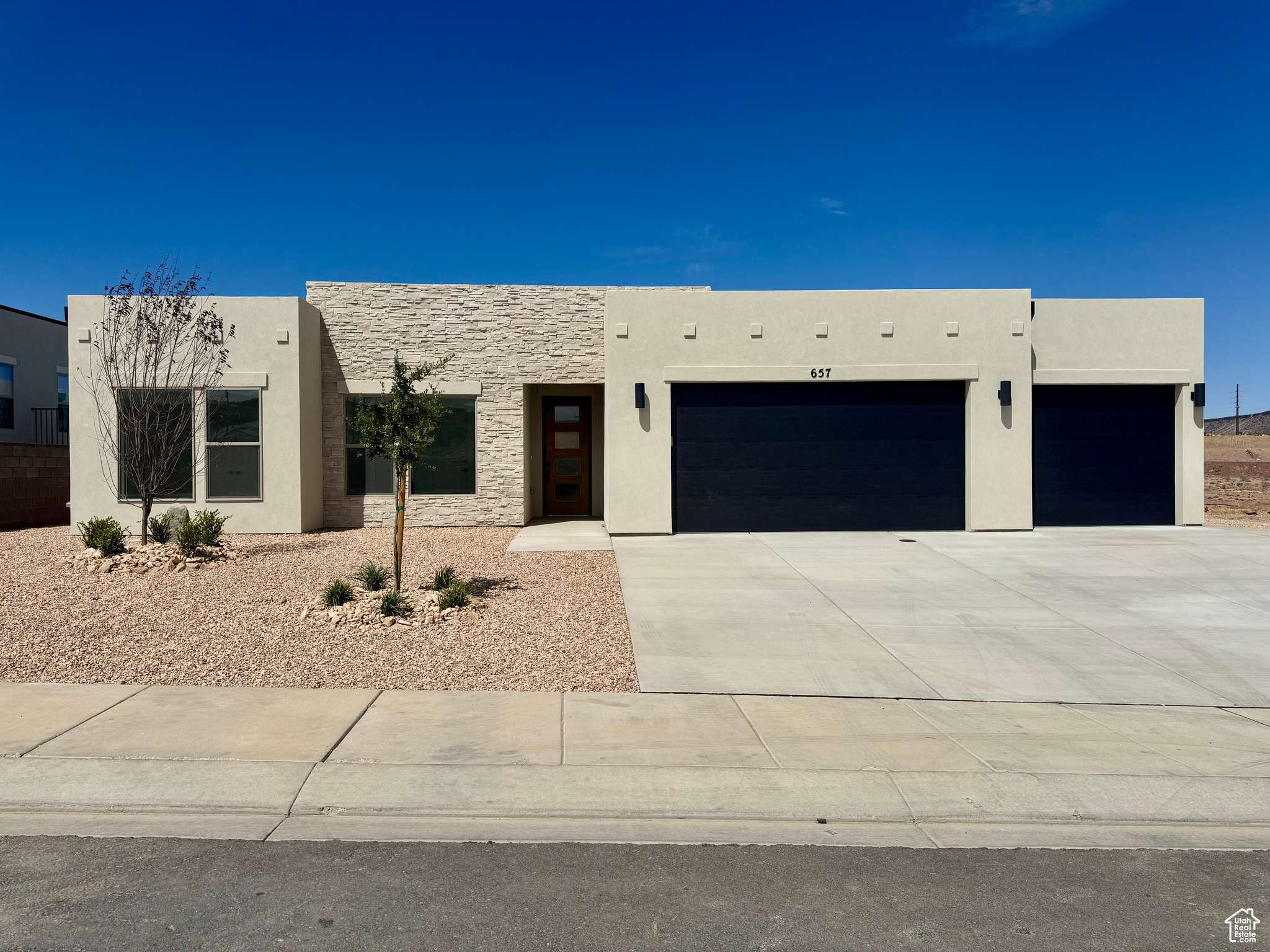 St. George, UT 84770,657 S MOLVENO TRL