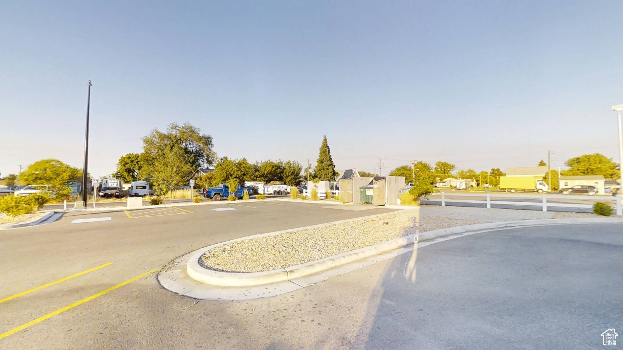 Lehi, UT 84043,611 N 400 E