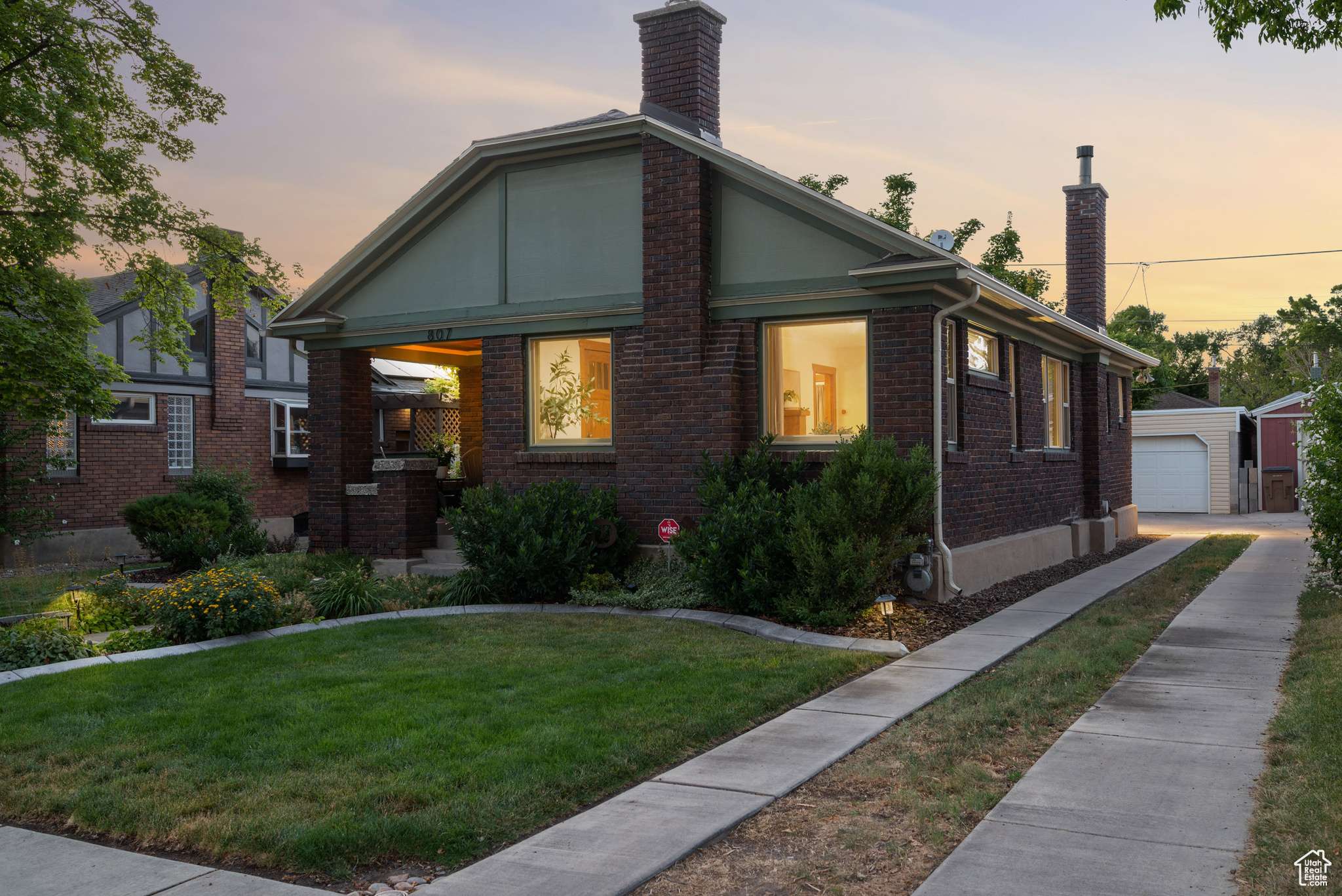 Salt Lake City, UT 84105,807 E RAMONA AVE S