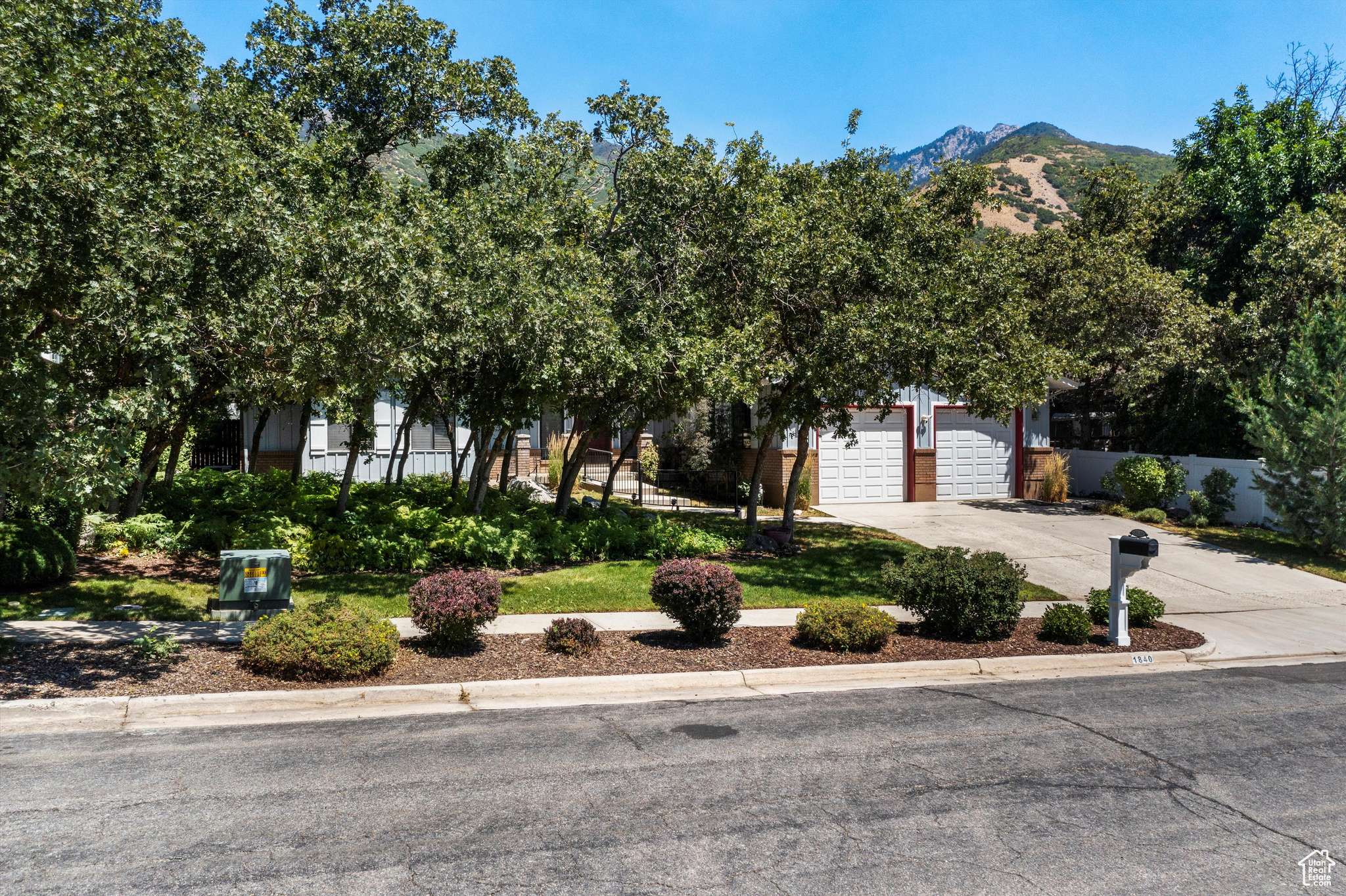 Ogden, UT 84403,1840 E NAVAJO