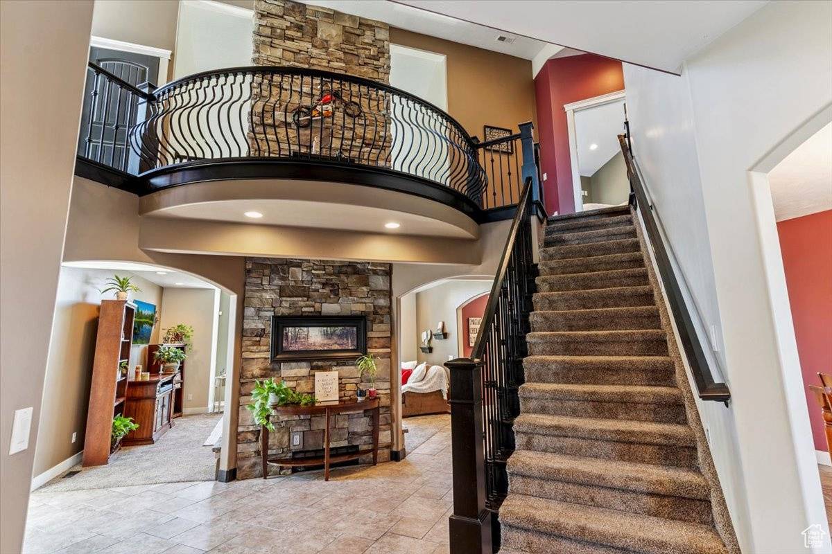 Syracuse, UT 84075,922 S 1760 W