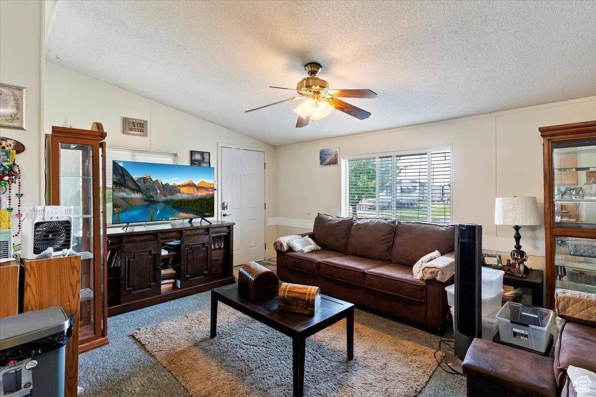 West Haven, UT 84401,1399 W 2100 S #163