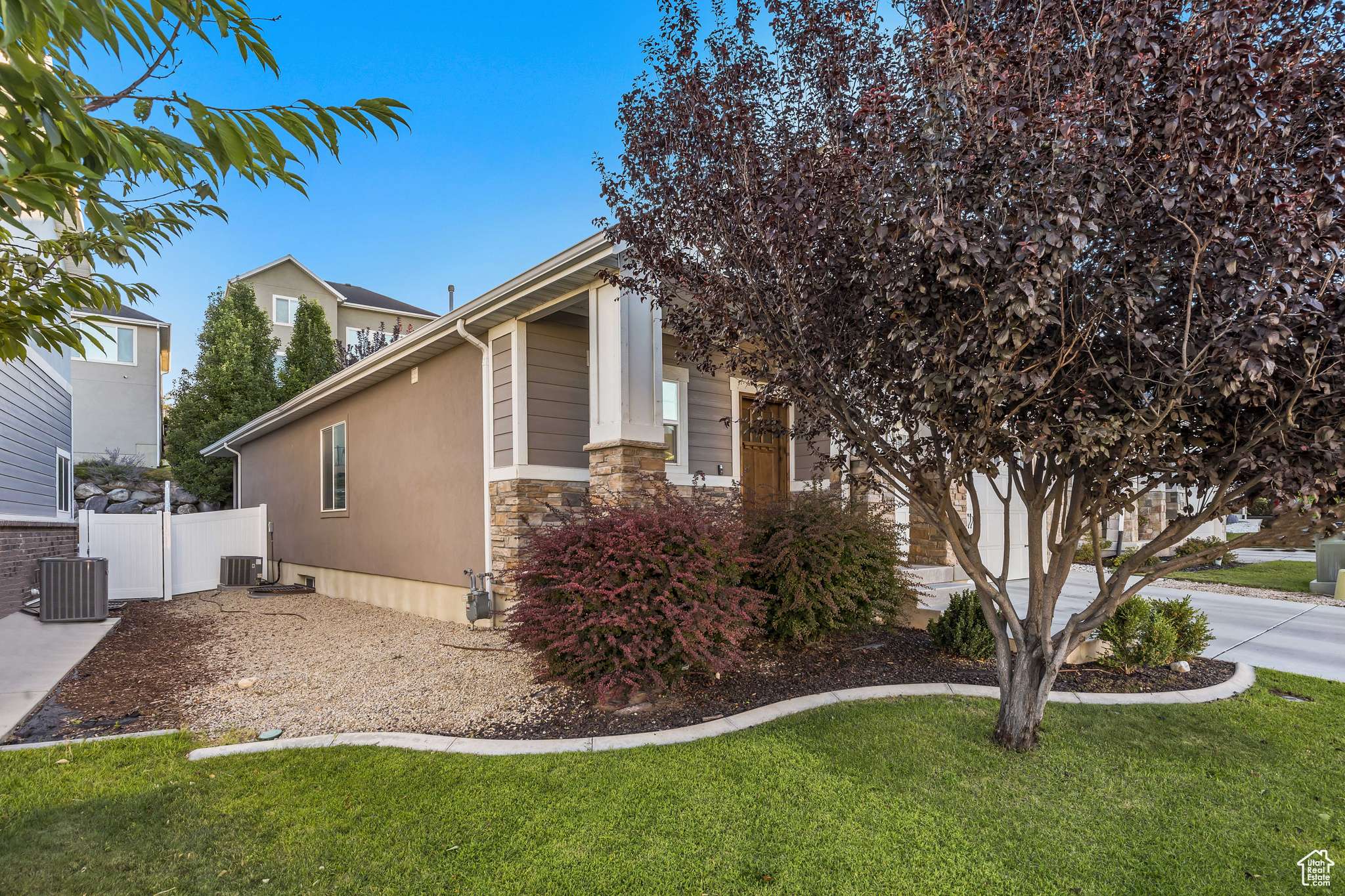 South Jordan, UT 84009,10992 S EUREKA DUNE DR