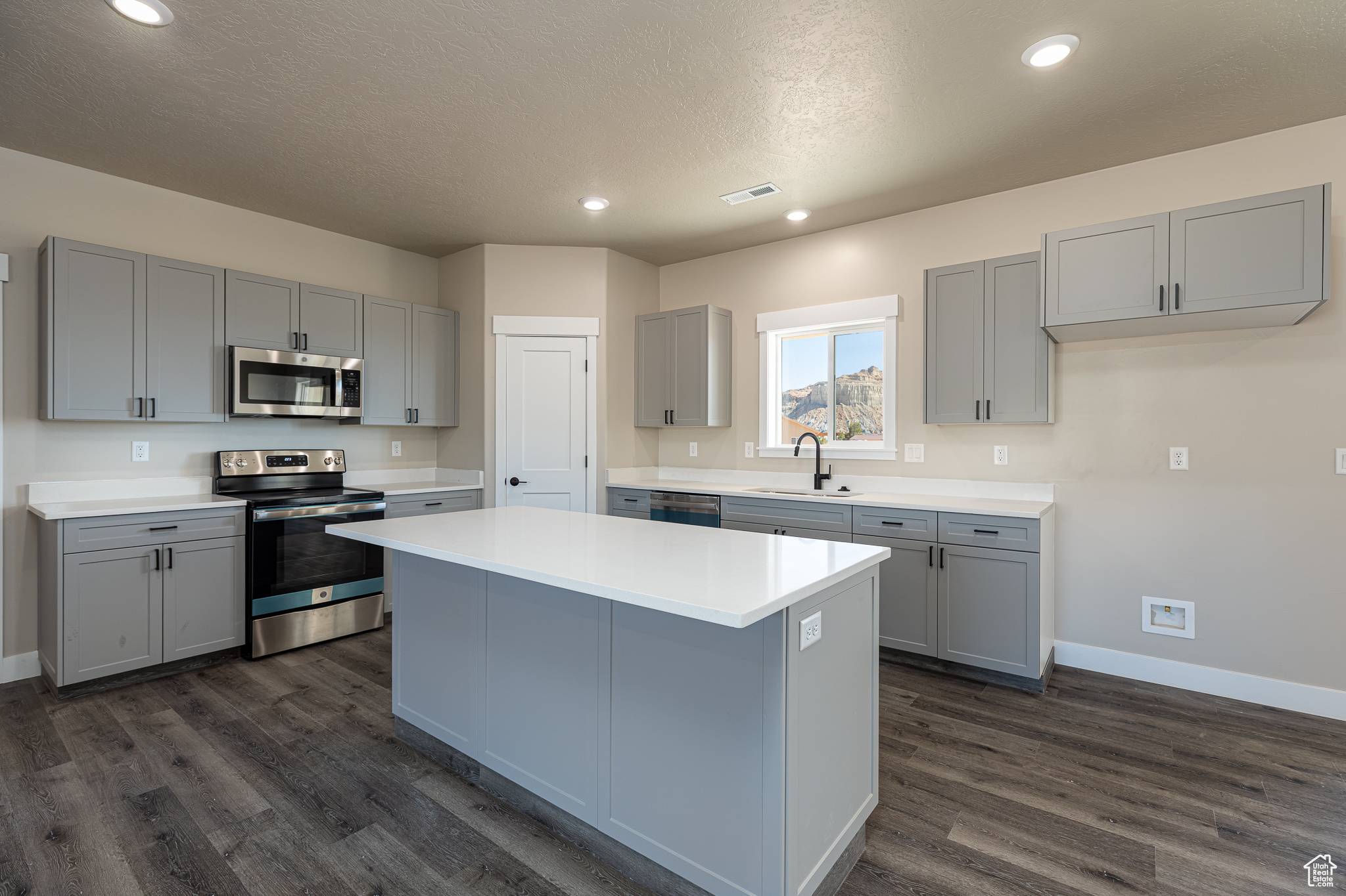 Big Water, UT 84741,1140 S INDEPENDENCE WAY