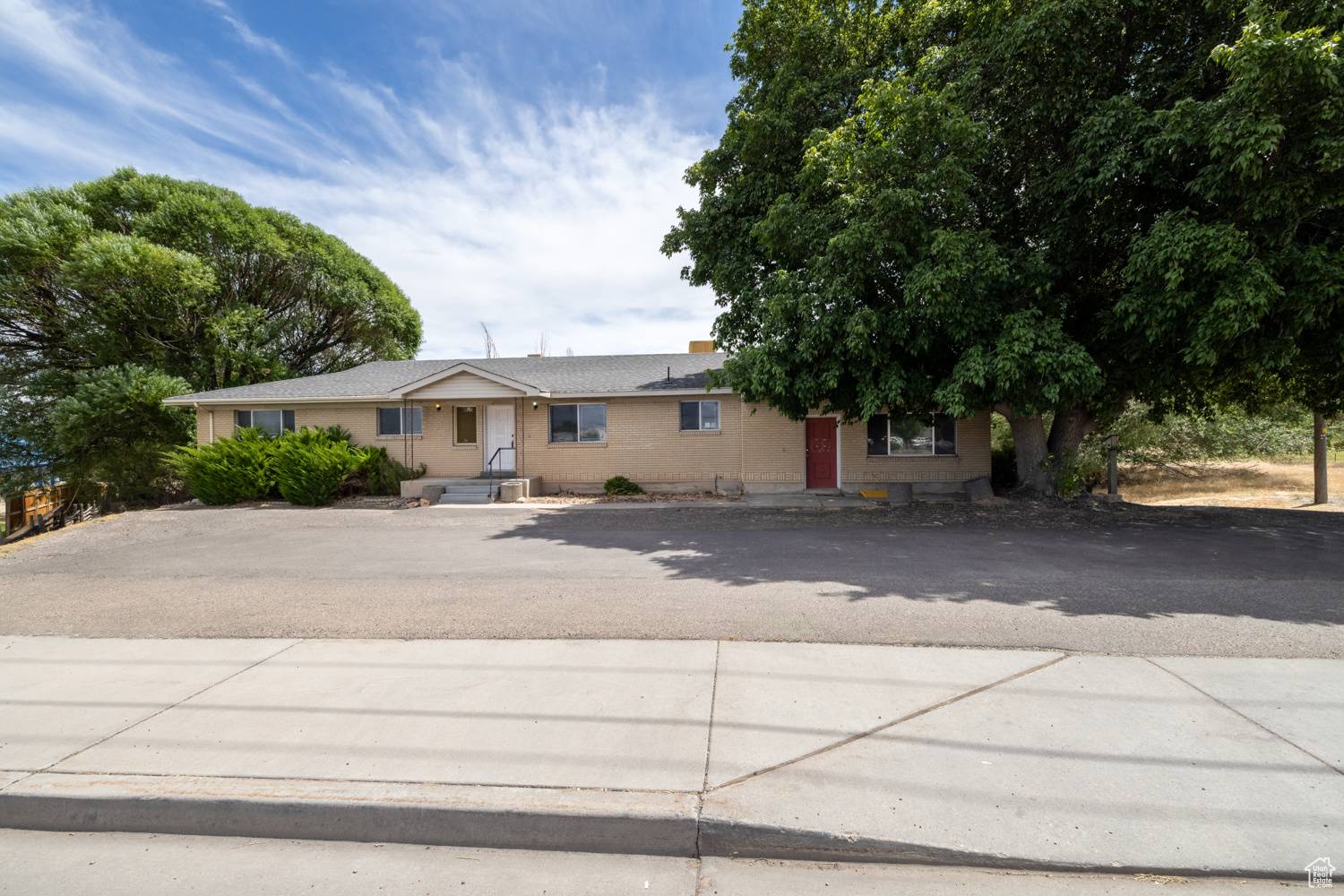 Vernal, UT 84078,1625 W HWY 40