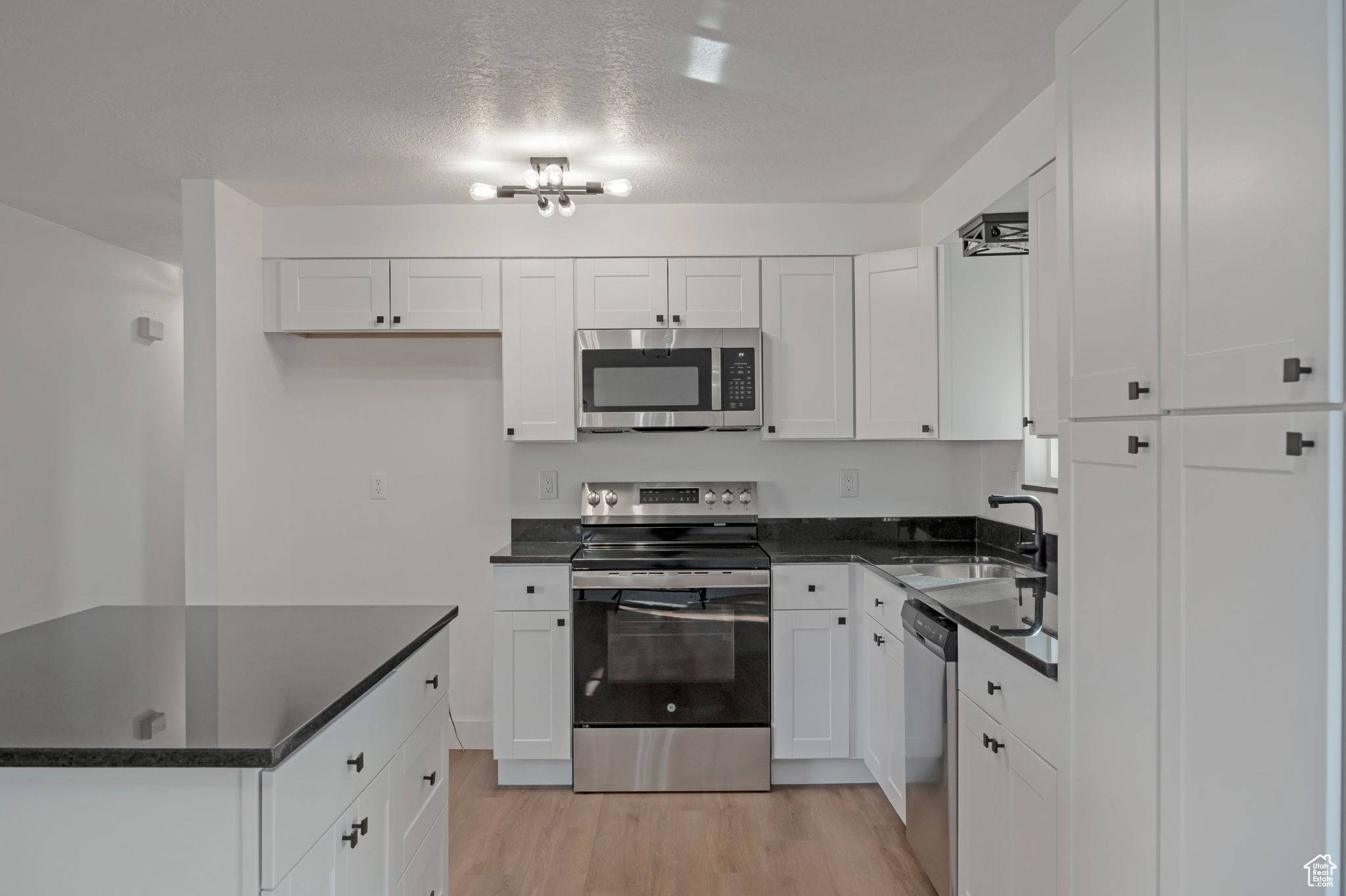 Riverdale, UT 84405,3746 S PARKER DR