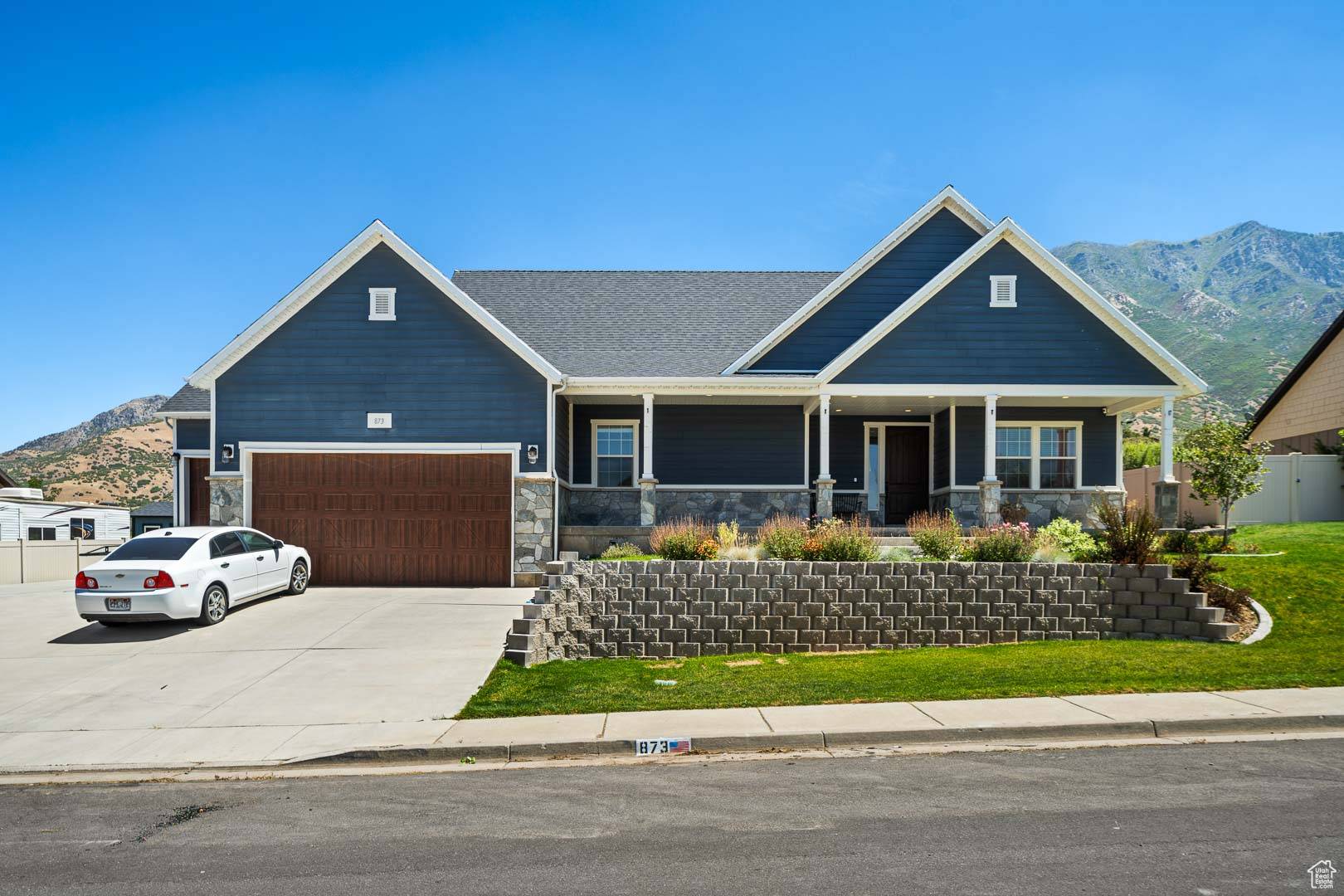 Santaquin, UT 84655,873 S 250 E