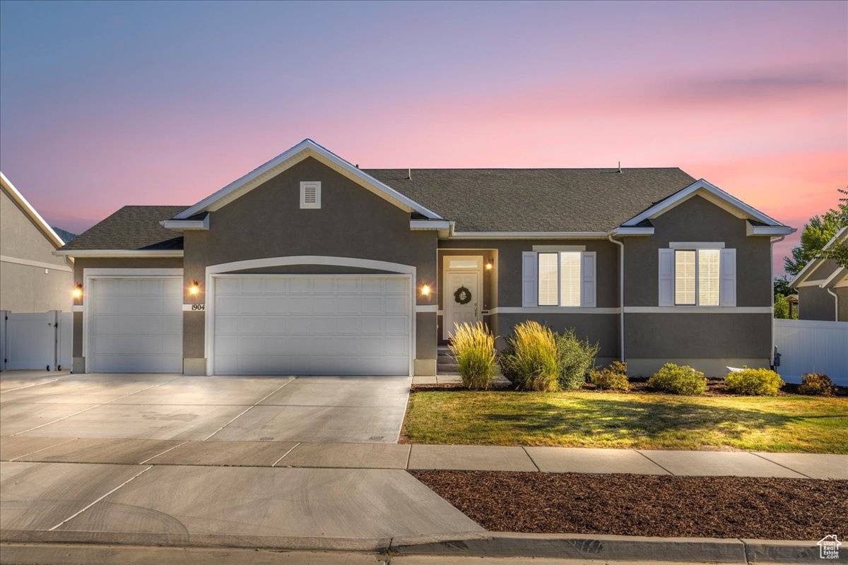 Lake Point, UT 84074,1904 E ROCK HOLLOW RD