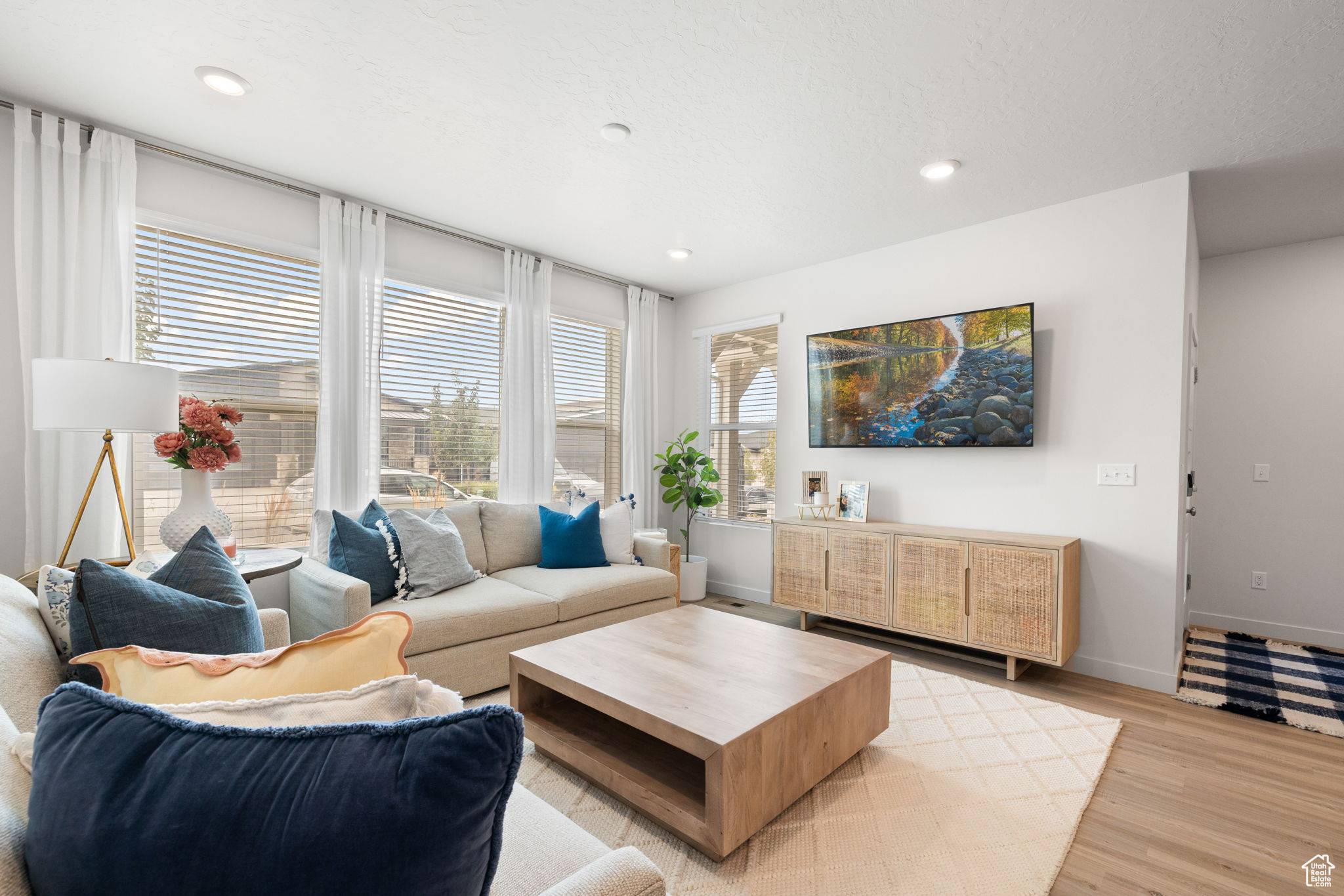 North Salt Lake, UT 84054,715 S MILLER AVE