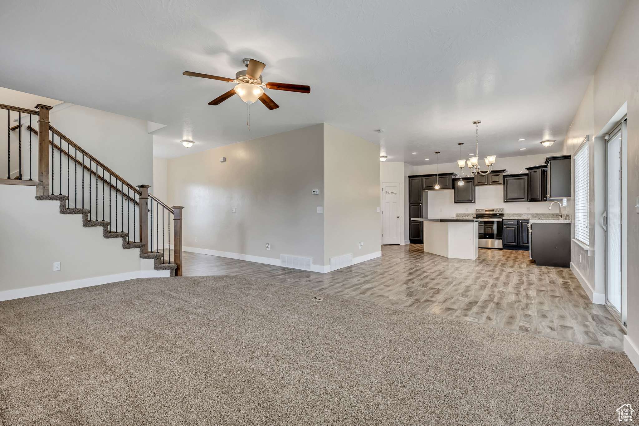 Eagle Mountain, UT 84005,7099 N SIERRA WAY