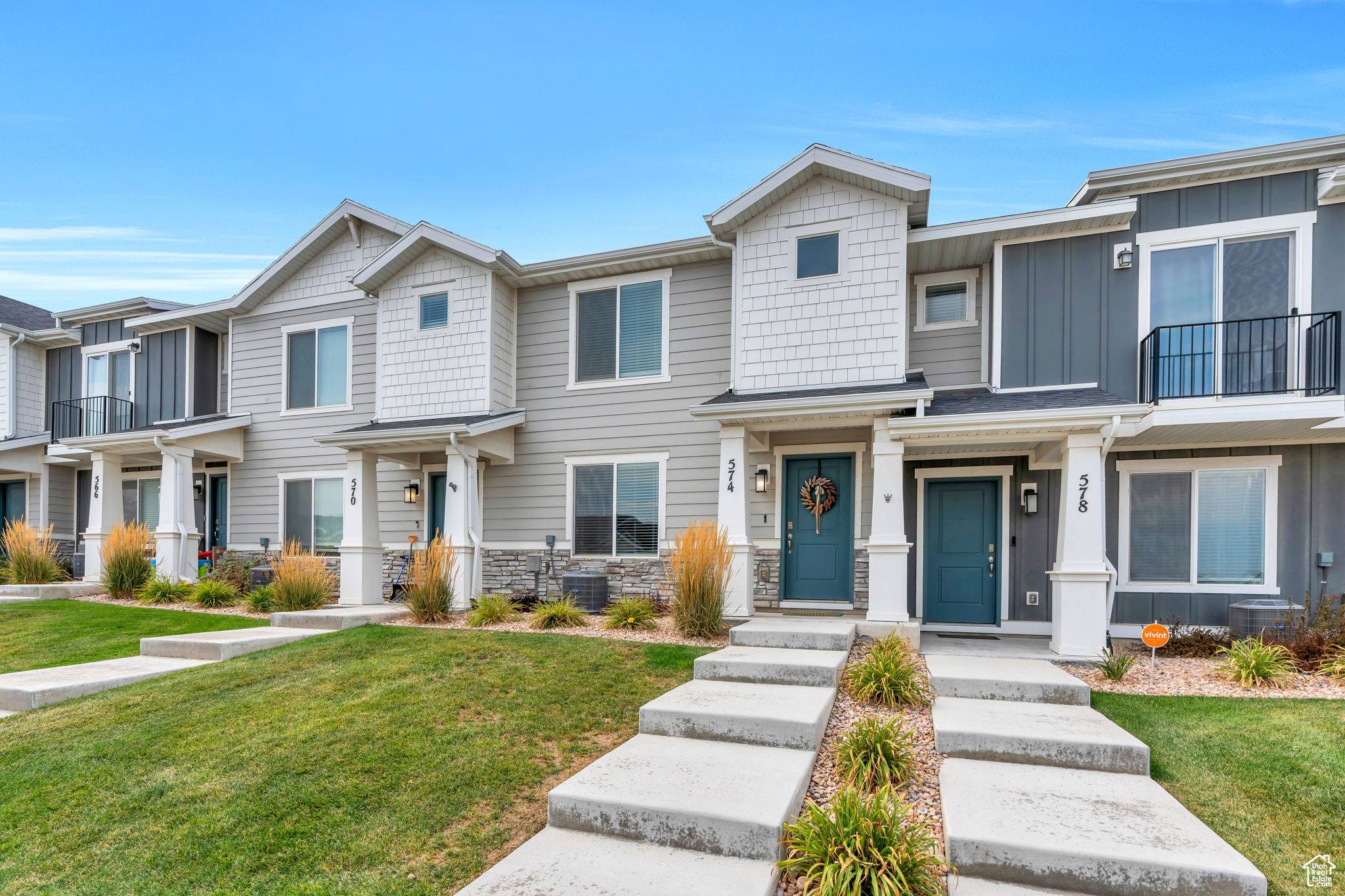 Lehi, UT 84048,574 N WINDING RIVER AVE
