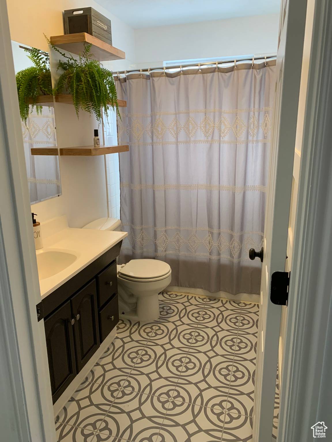 Provo, UT 84606,775 E 400 S