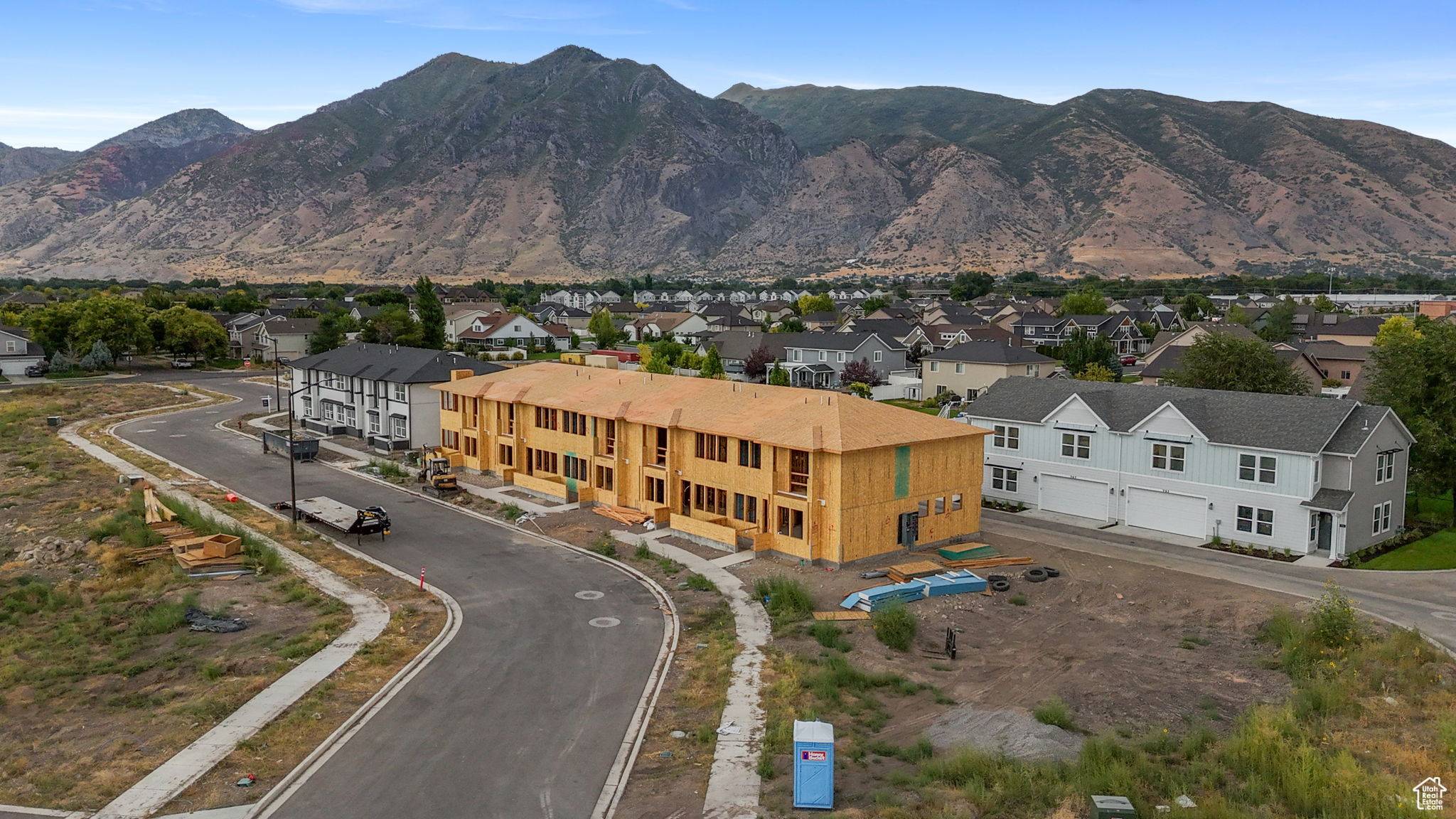 Springville, UT 84663,745 S HARRISON DR W #37