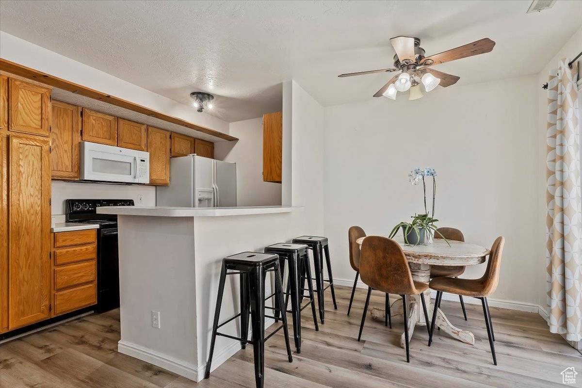 West Jordan, UT 84088,3214 W MONTEREY LN