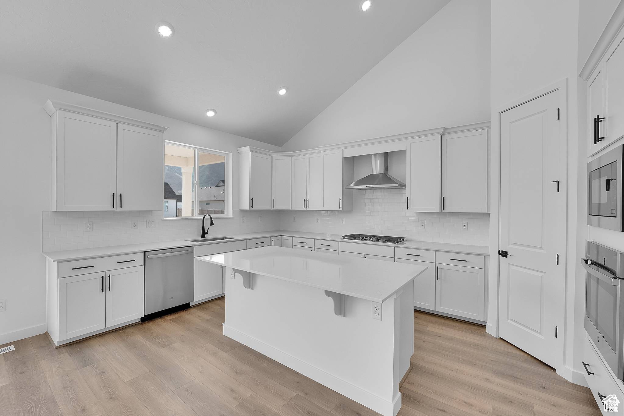 Spanish Fork, UT 84660,1089 S 3170 E #205