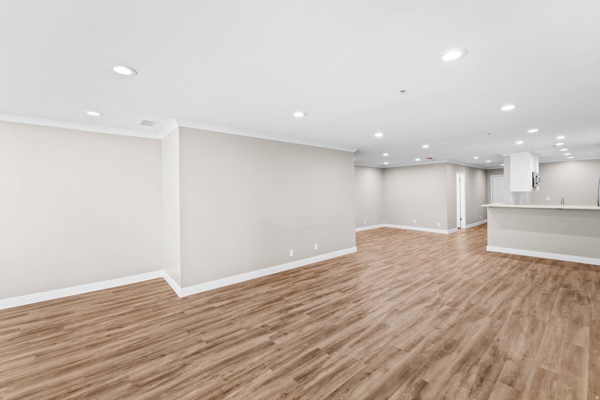 Salt Lake City, UT 84101,44 W BROADWAY S #1702S