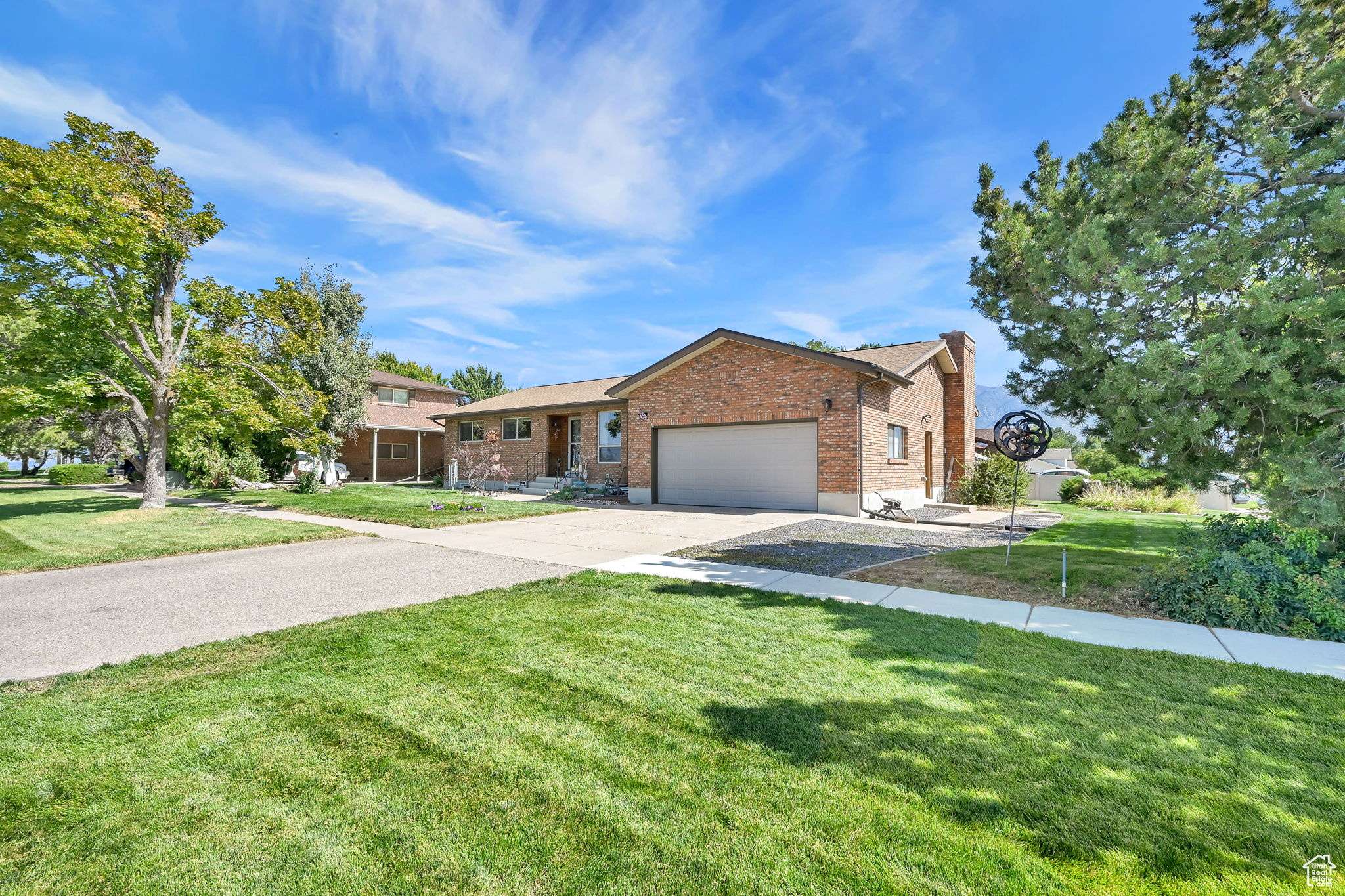 Roy, UT 84067,4438 S 1700 W