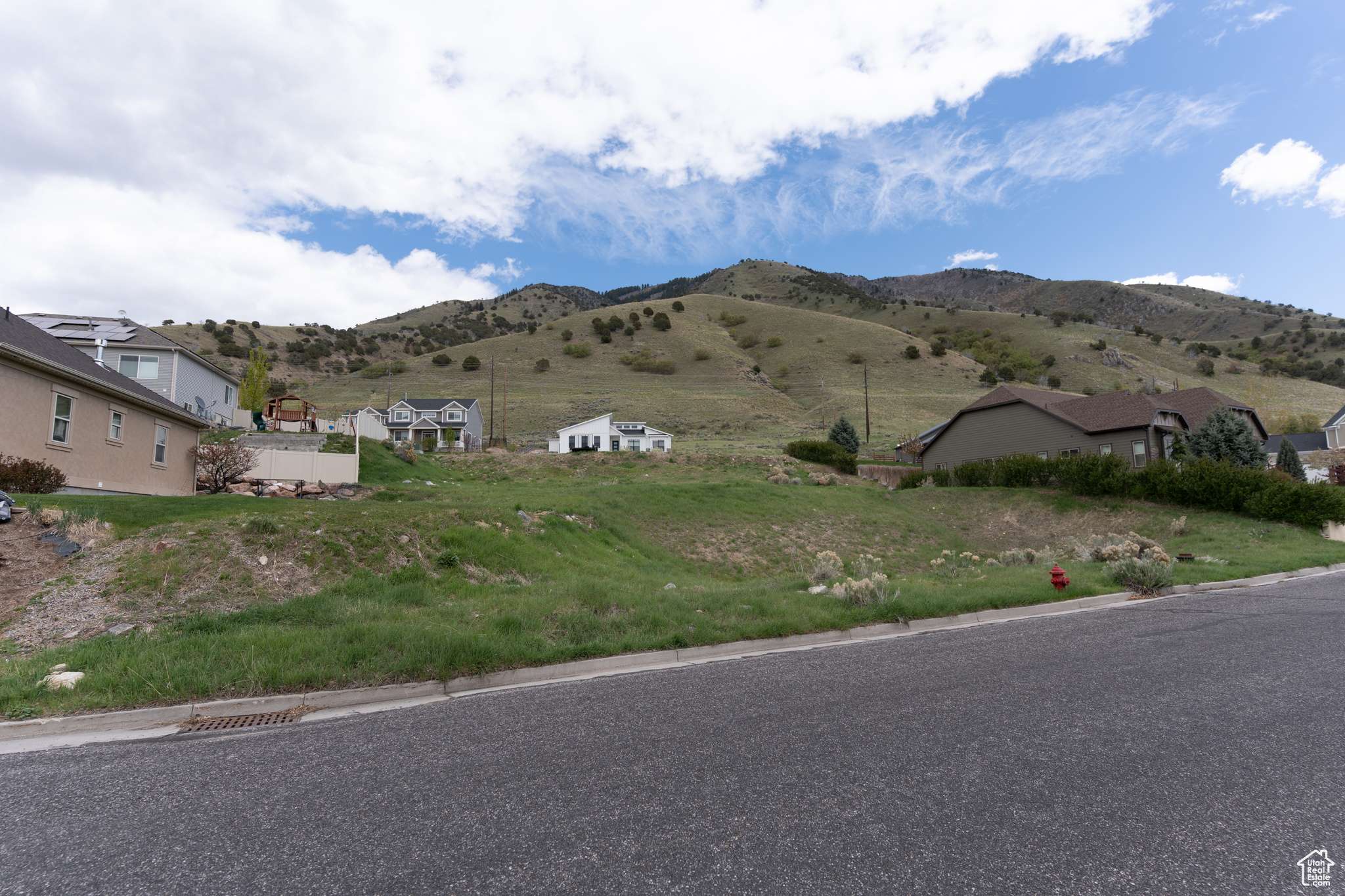 North Logan, UT 84341,1810 N 2070 E #10