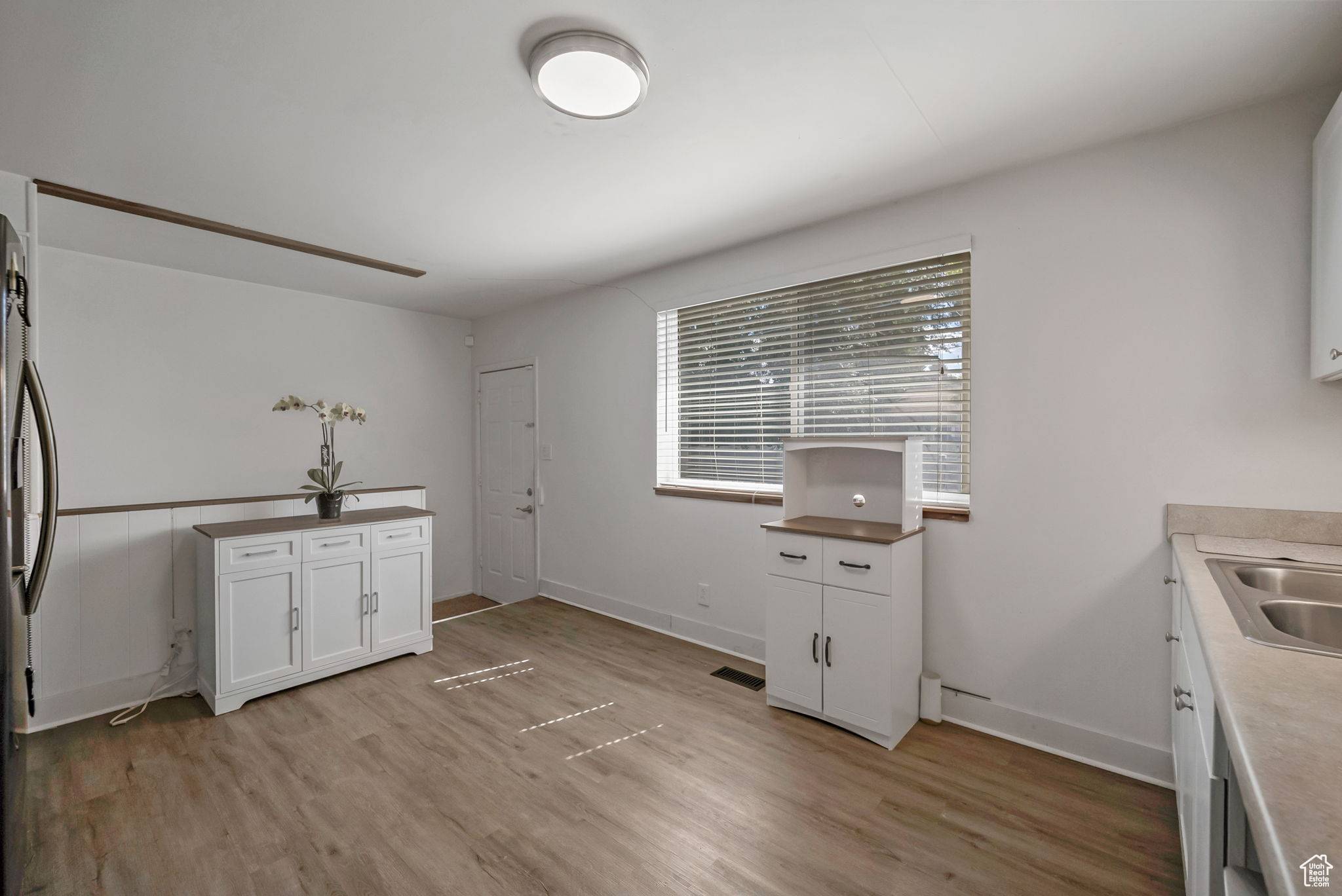 Sandy, UT 84070,184 E CORRIE CIR