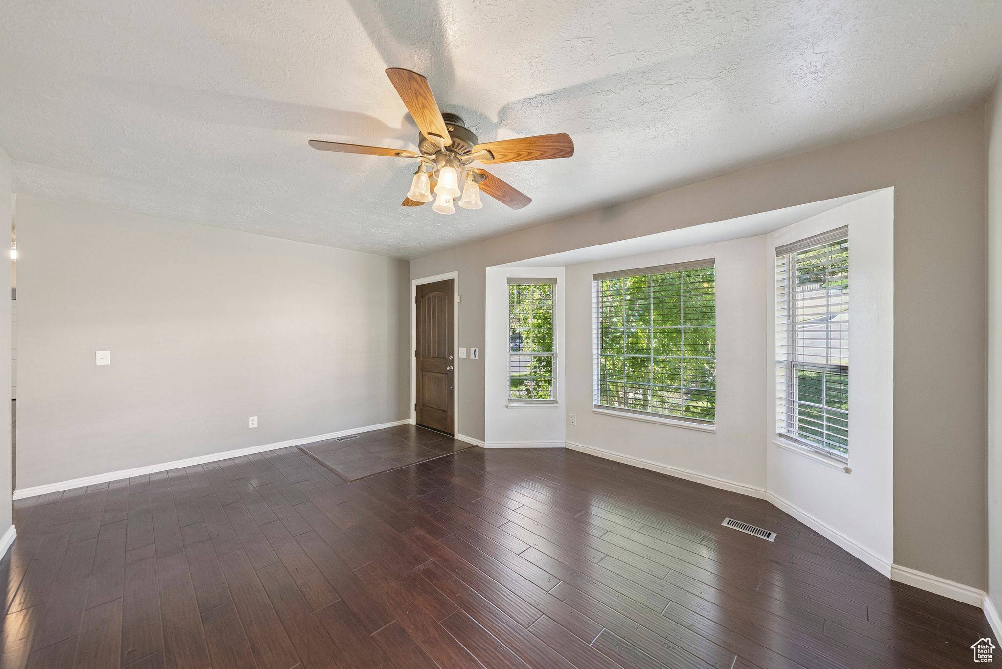 South Ogden, UT 84405,5678 S MAPLEWOOD DR E