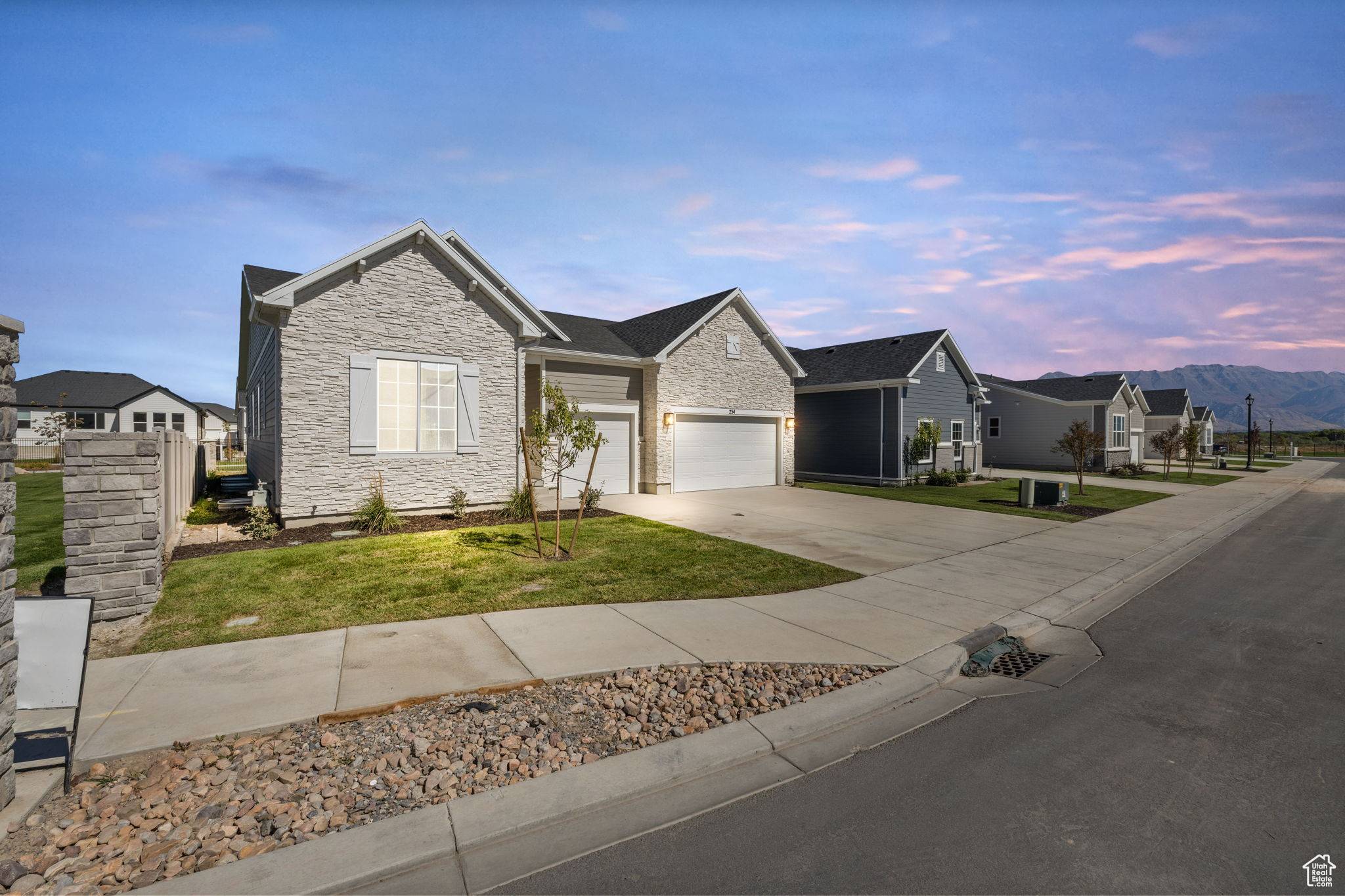 Saratoga Springs, UT 84045,234 E POLARIS DR #108