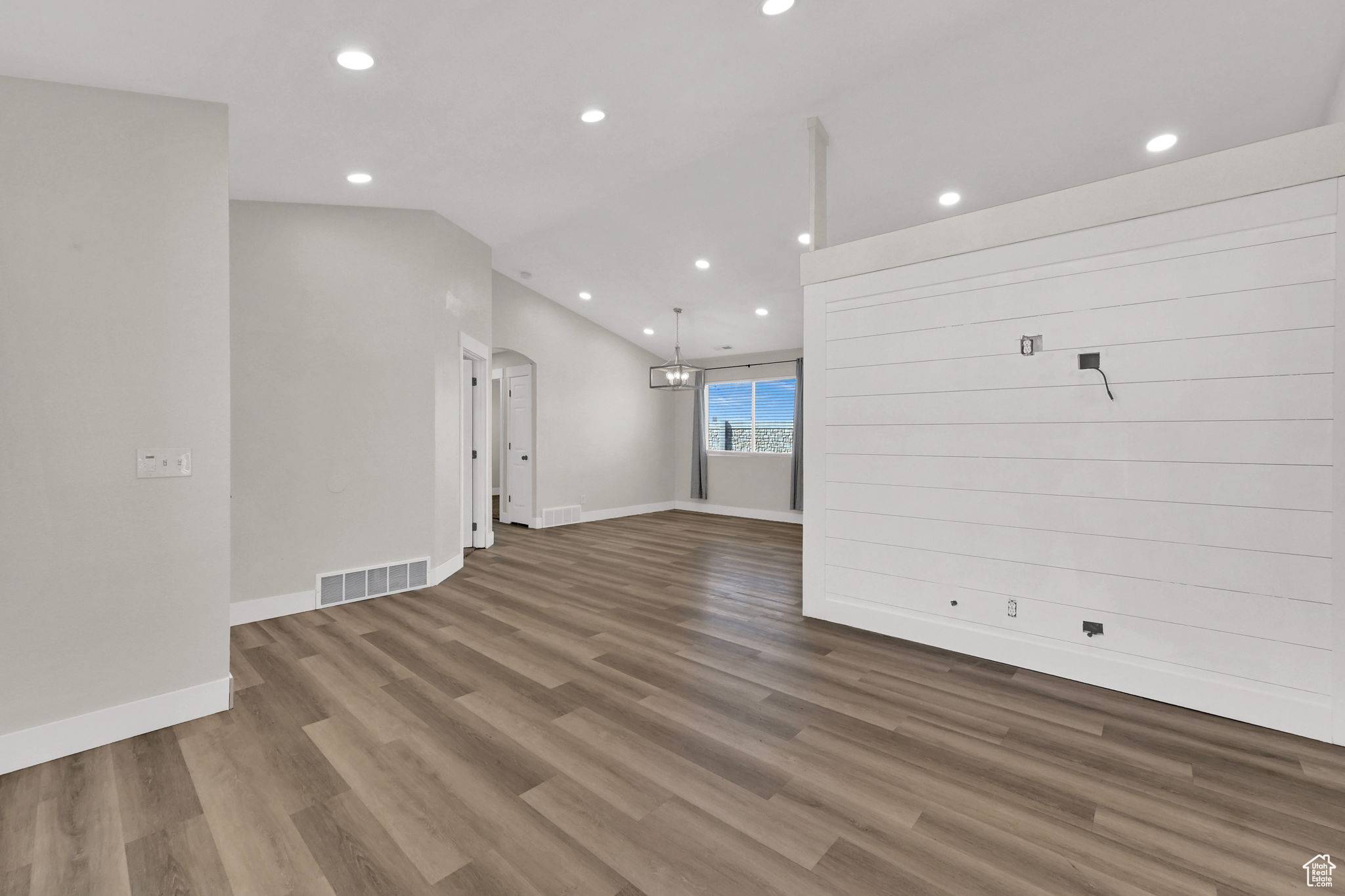 Kaysville, UT 84037,384 S CHRISTINE WAY W