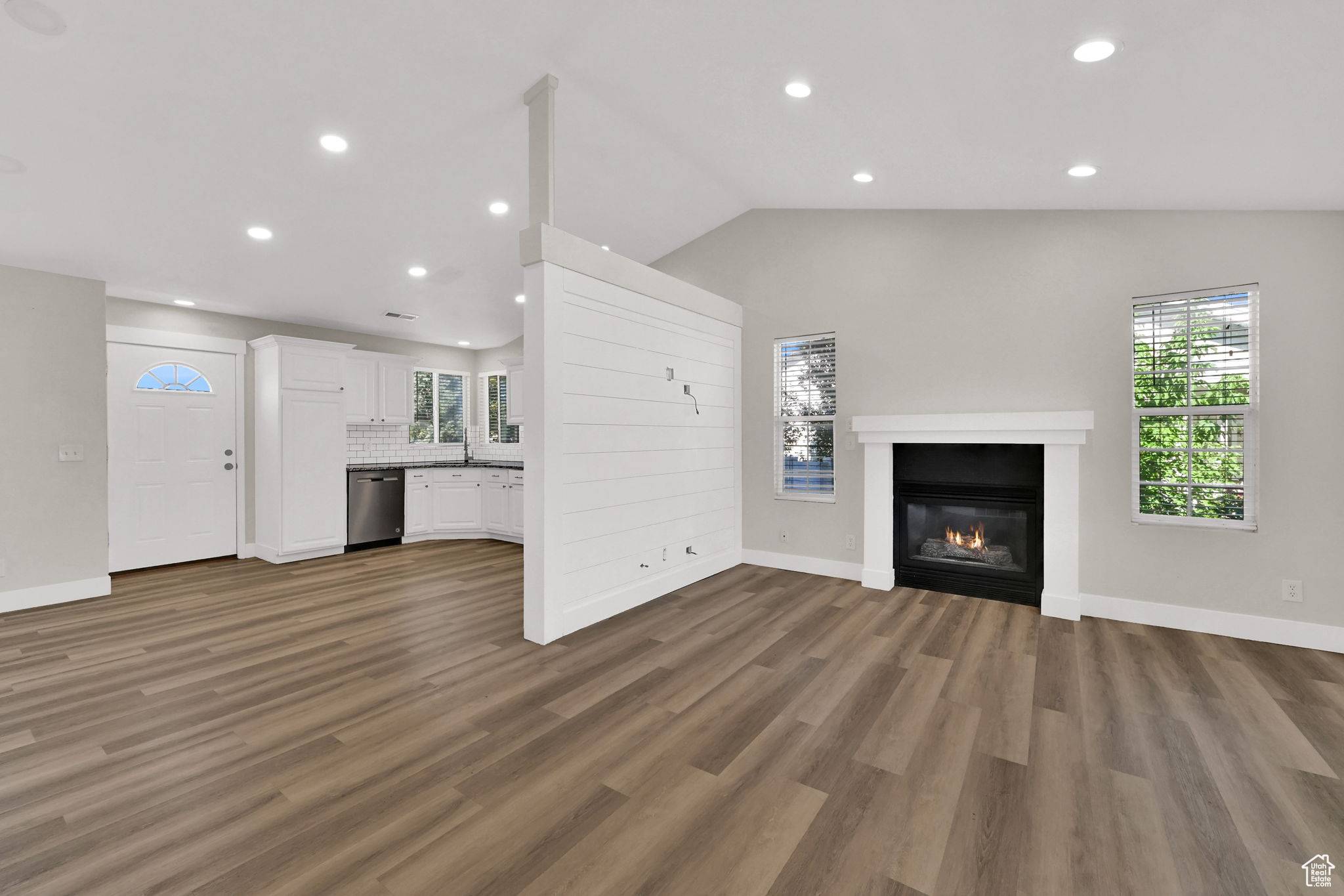 Kaysville, UT 84037,384 S CHRISTINE WAY W