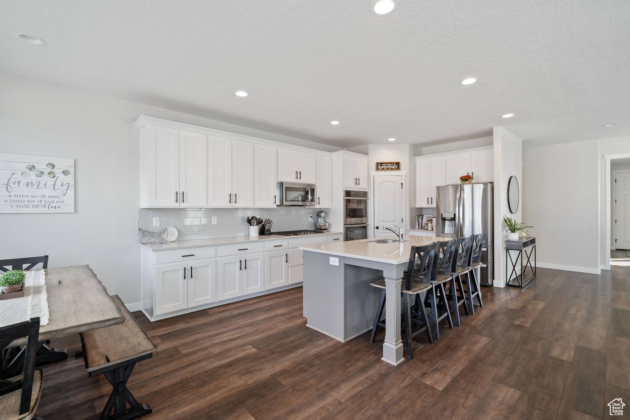 Lehi, UT 84043,2539 N 300 E
