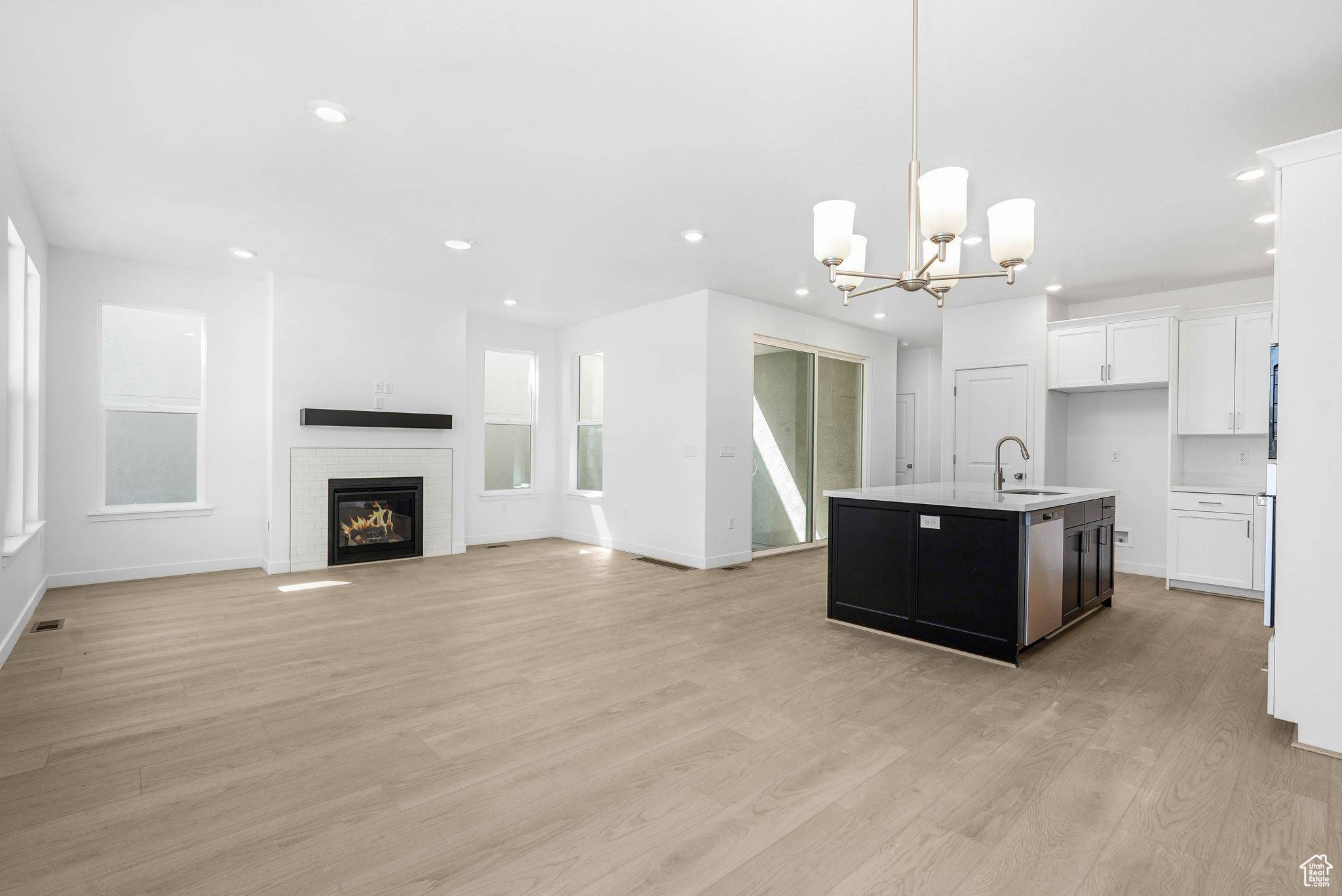 Herriman, UT 84096,6677 W MOUNT BRISTOL LN #115