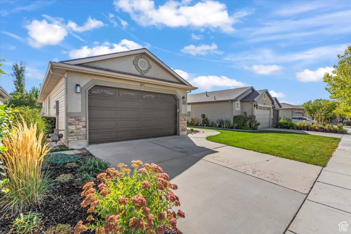 North Salt Lake, UT 84054,1127 W HAWORTH DR