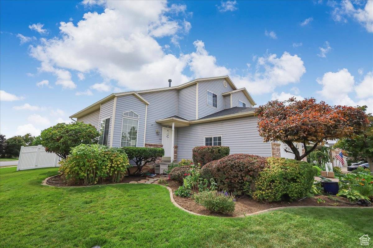 Kaysville, UT 84037,830 E 1250 S